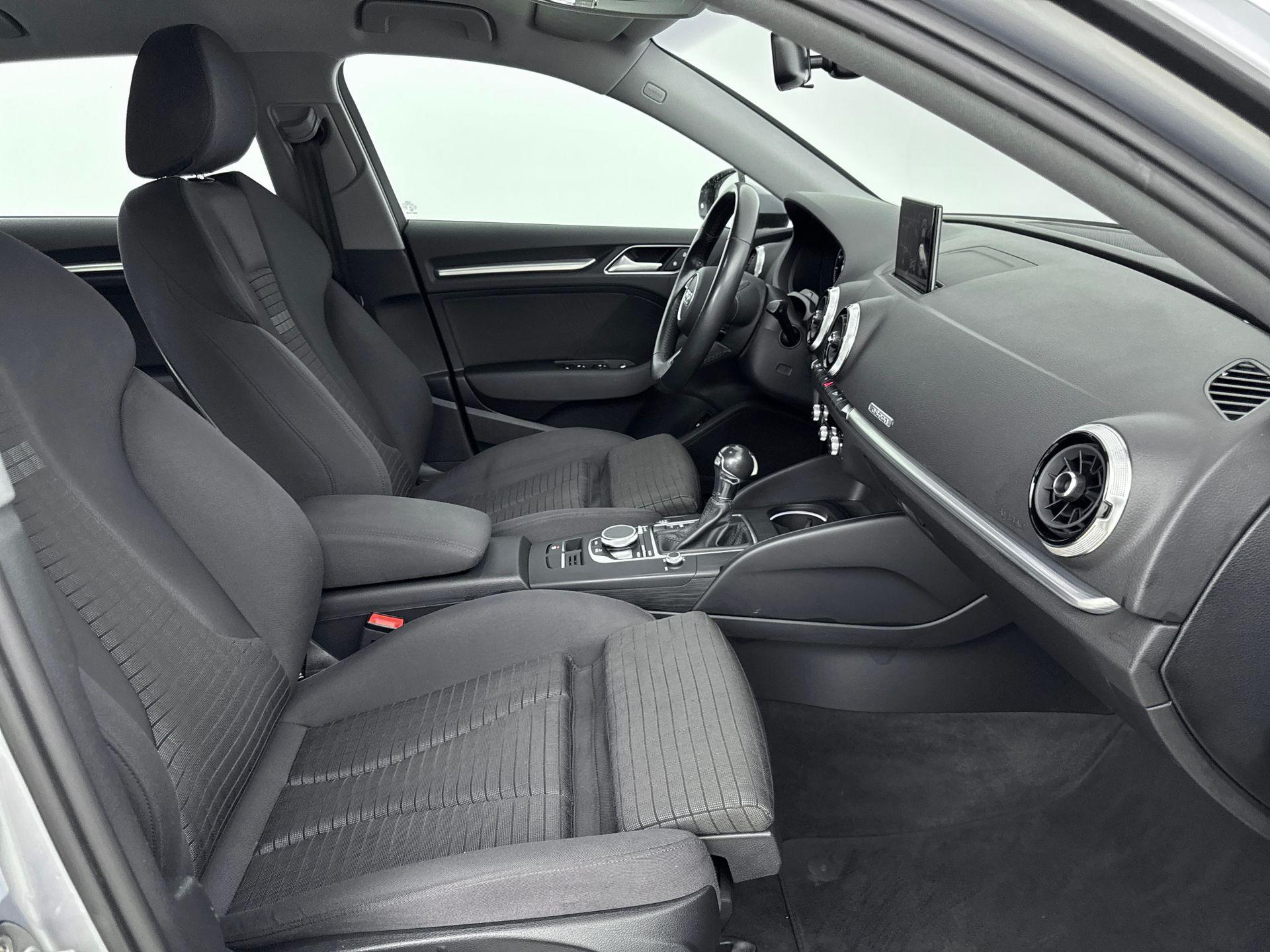 Foto van Audi A3 Sportback E-tron