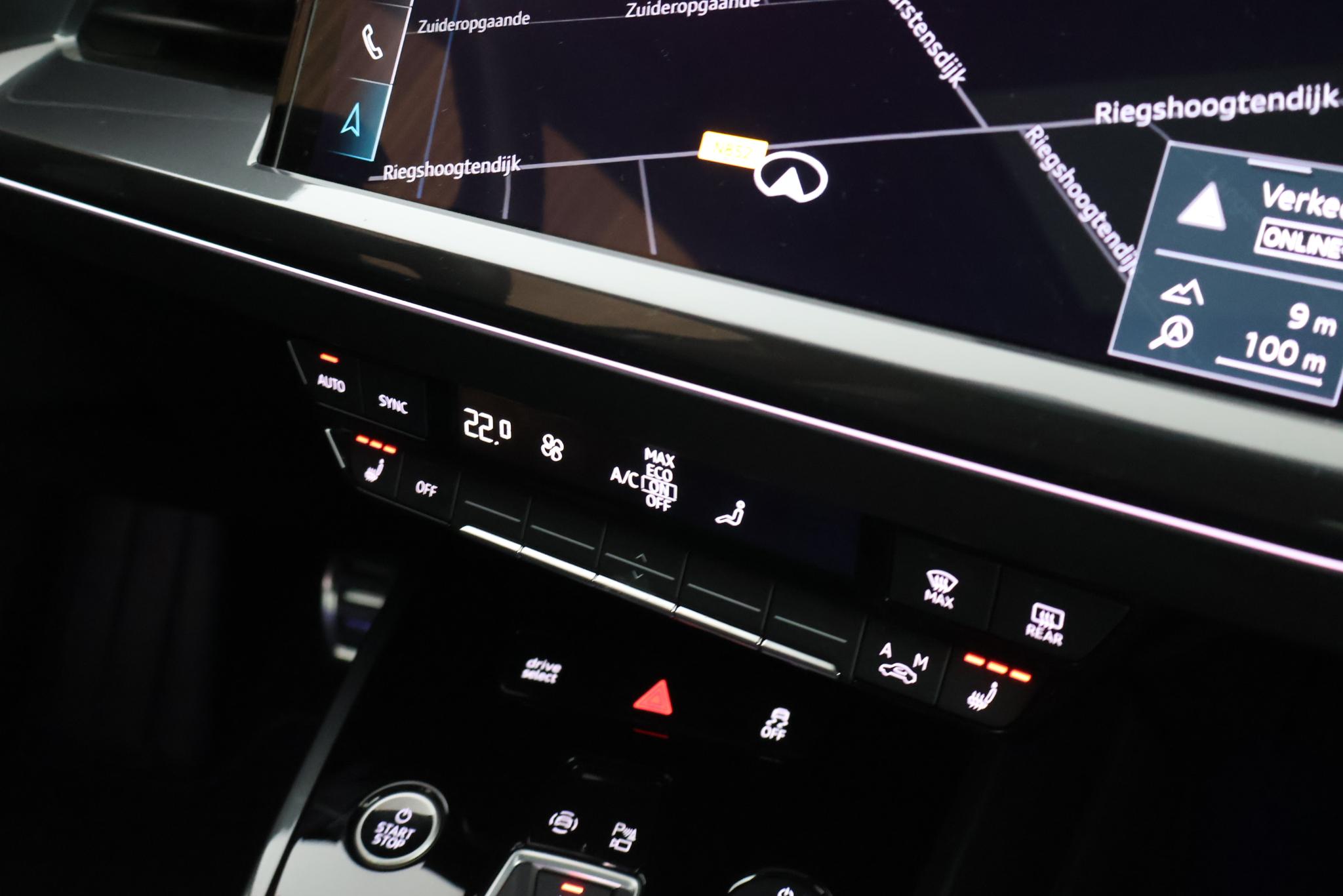 Foto van Audi Q4 Sportback 40 E-tron