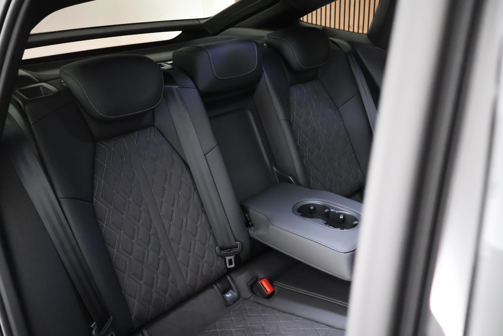 Foto van Audi Q4 Sportback 40 E-tron