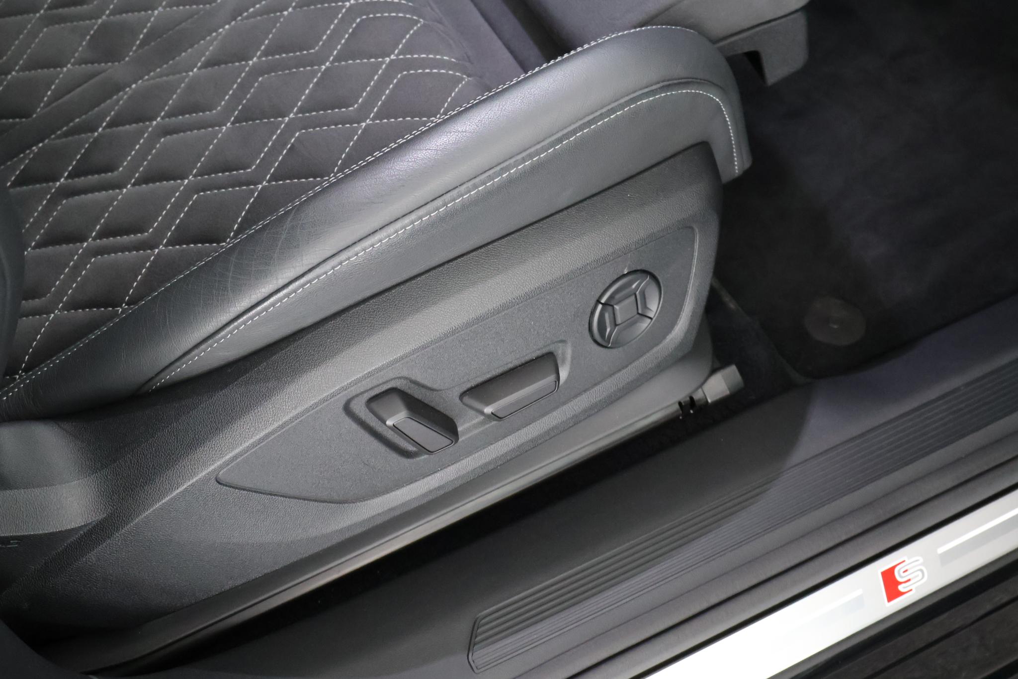 Foto van Audi Q4 Sportback 40 E-tron