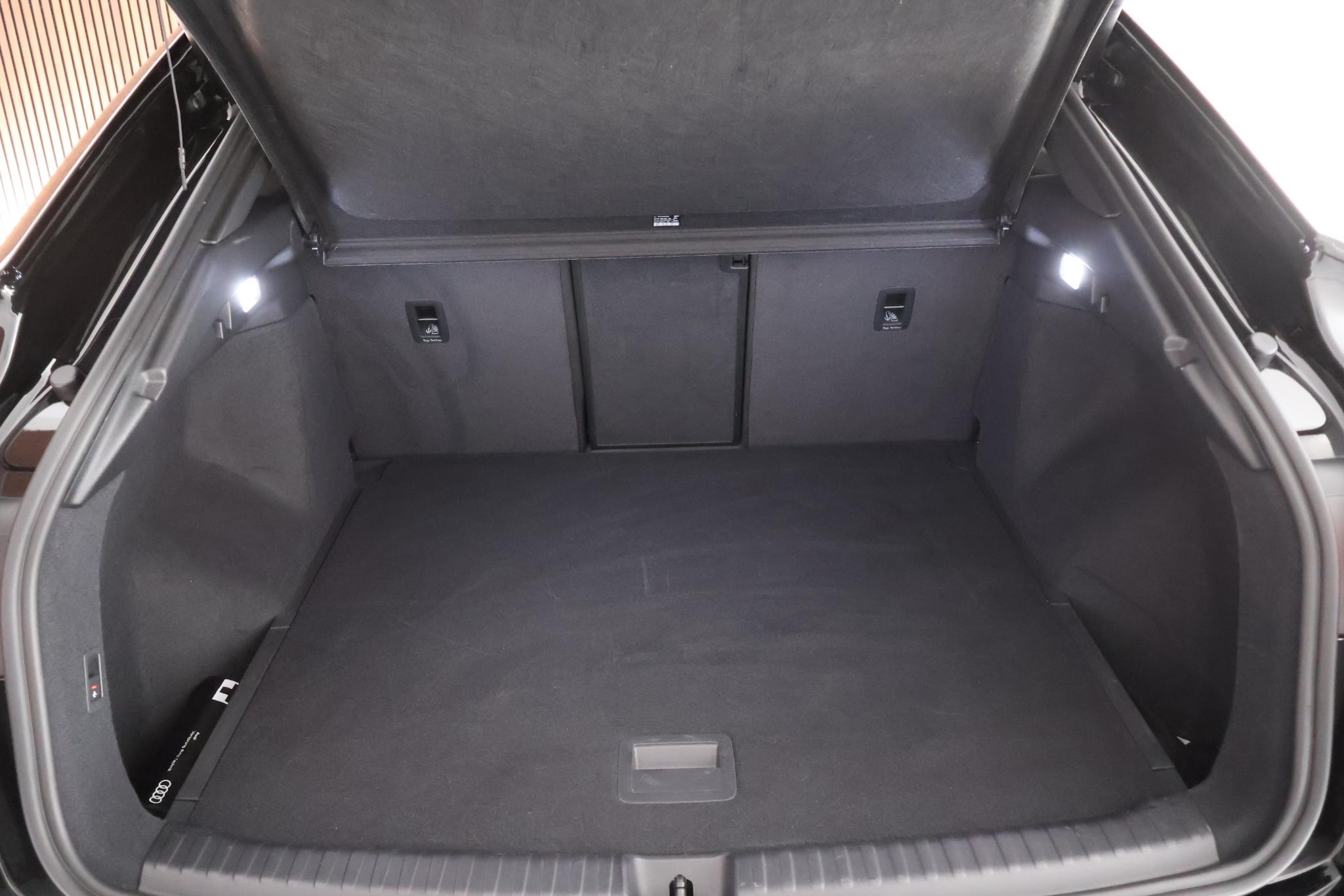 Foto van Audi Q4 Sportback 40 E-tron