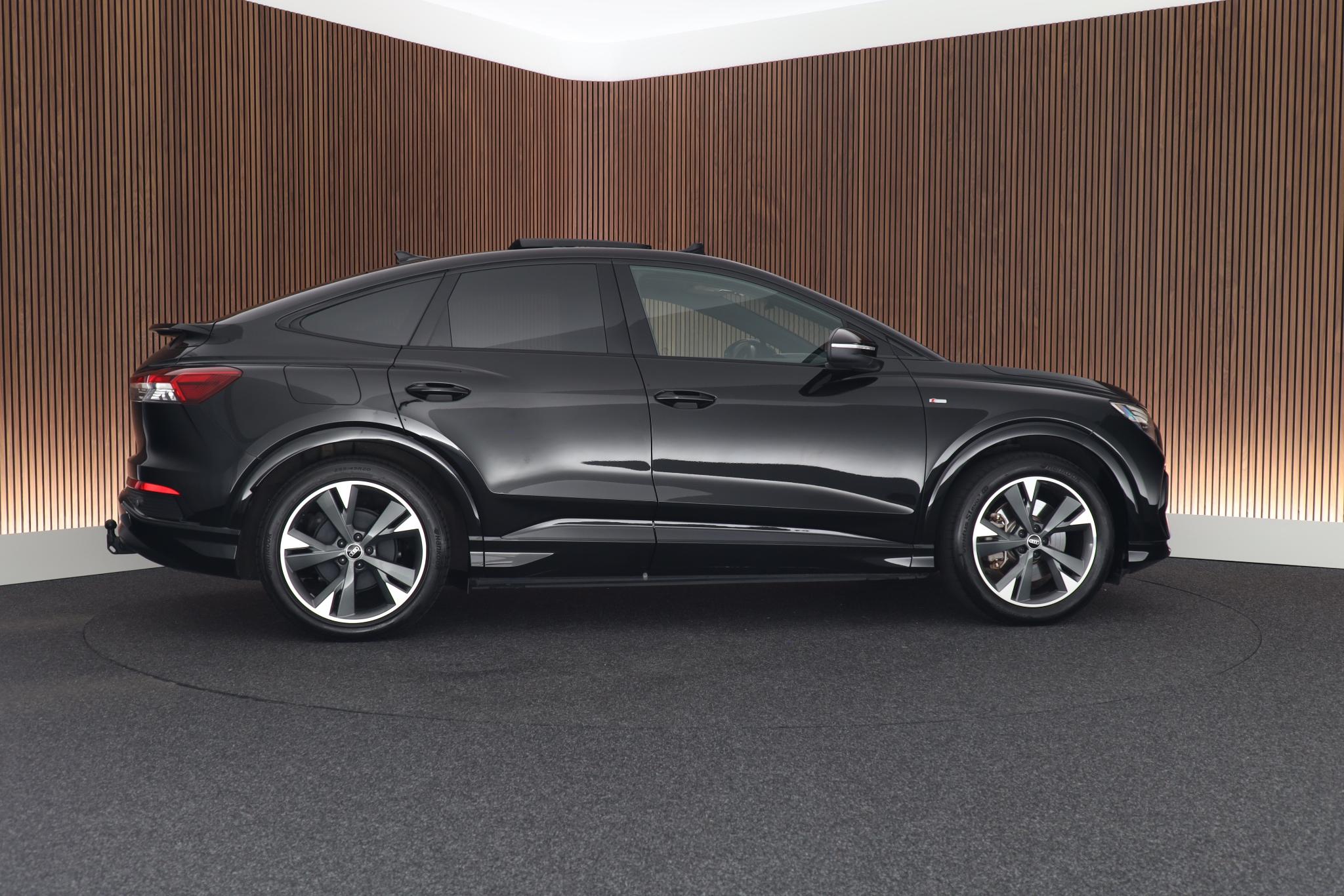 Foto van Audi Q4 Sportback 40 E-tron
