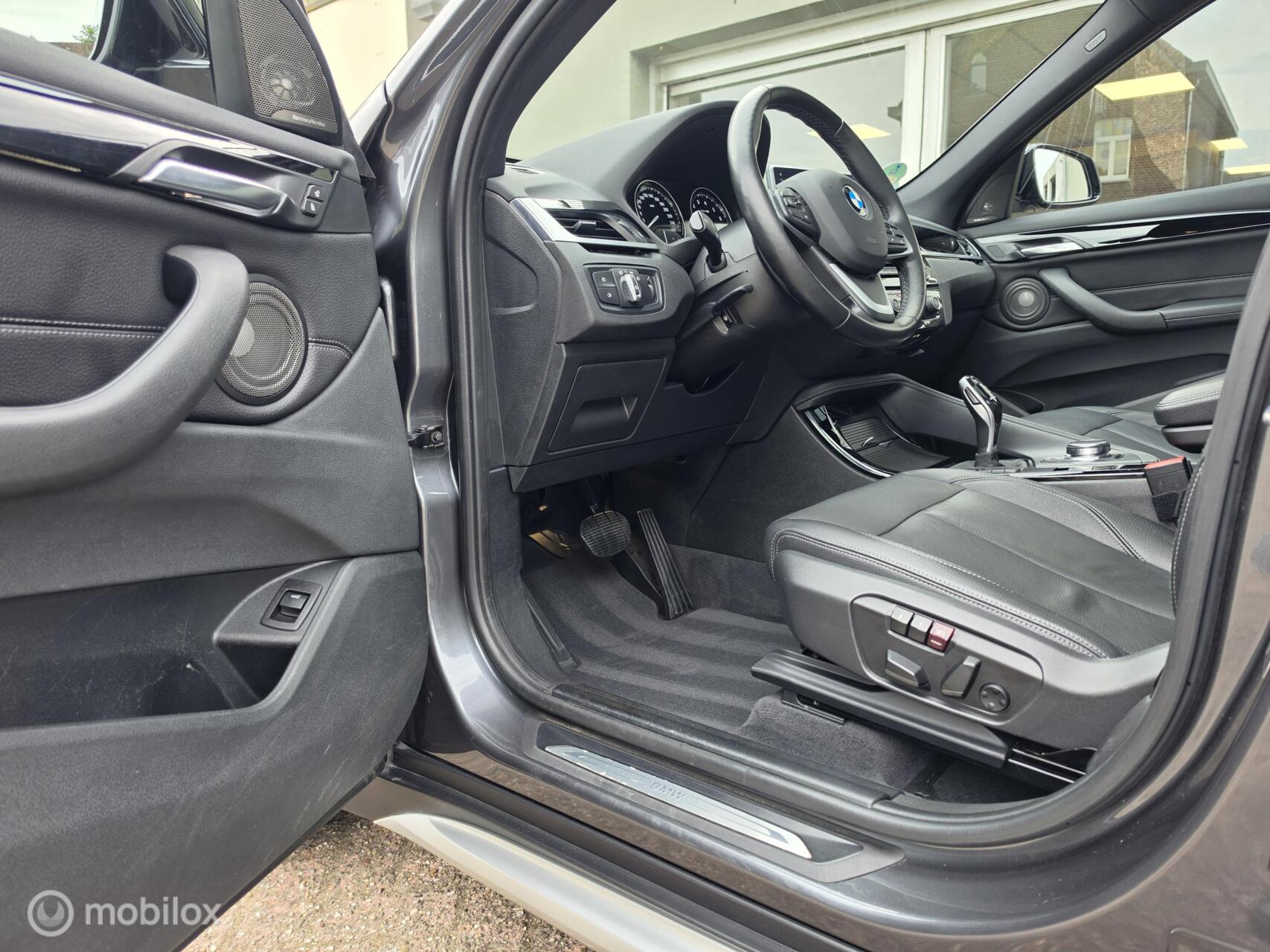 Foto van BMW X1 Sdrive20i