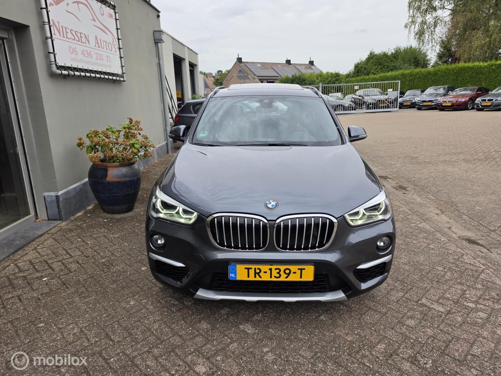 Foto van BMW X1 Sdrive20i