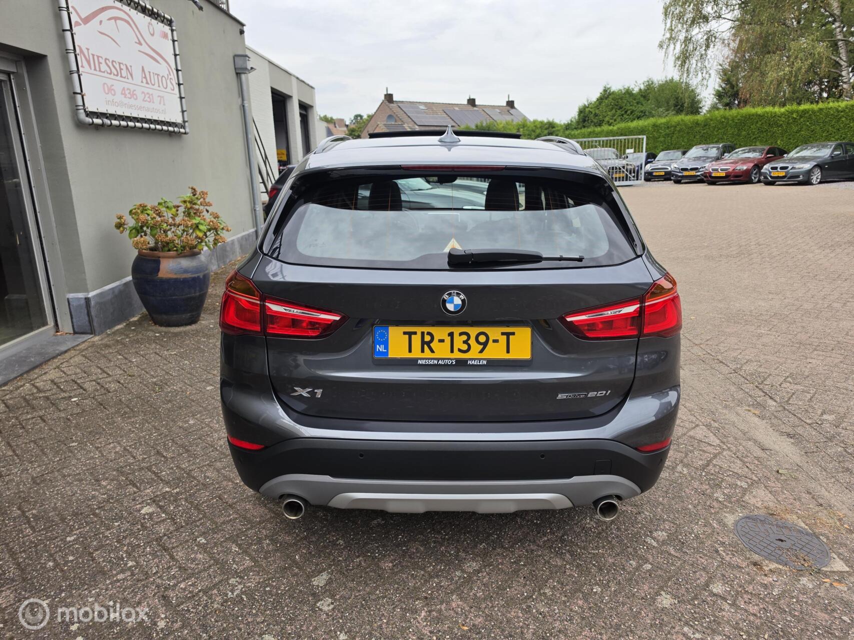 Foto van BMW X1 Sdrive20i