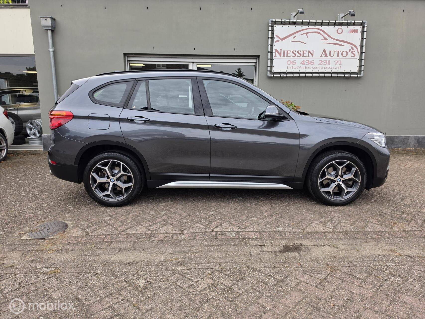 Foto van BMW X1 Sdrive20i