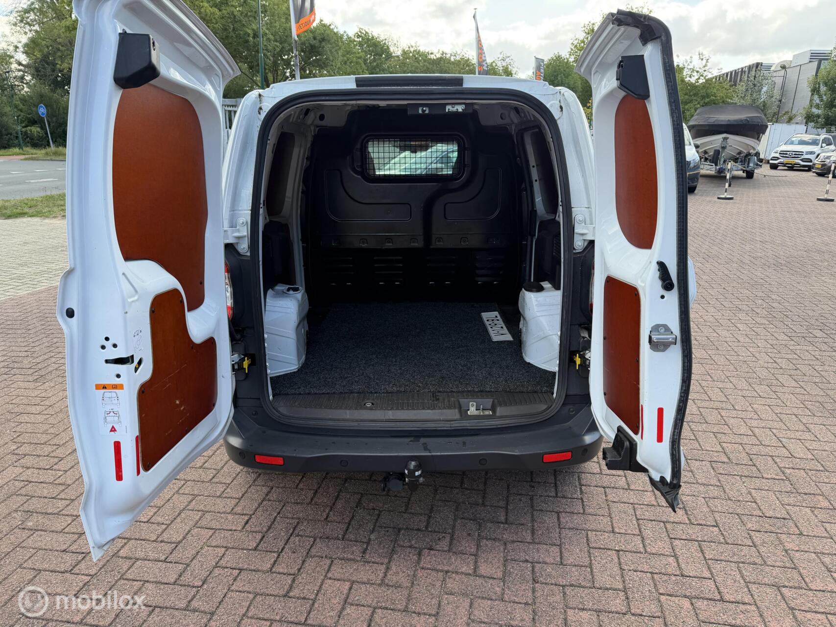 Foto van Ford Transit Courier