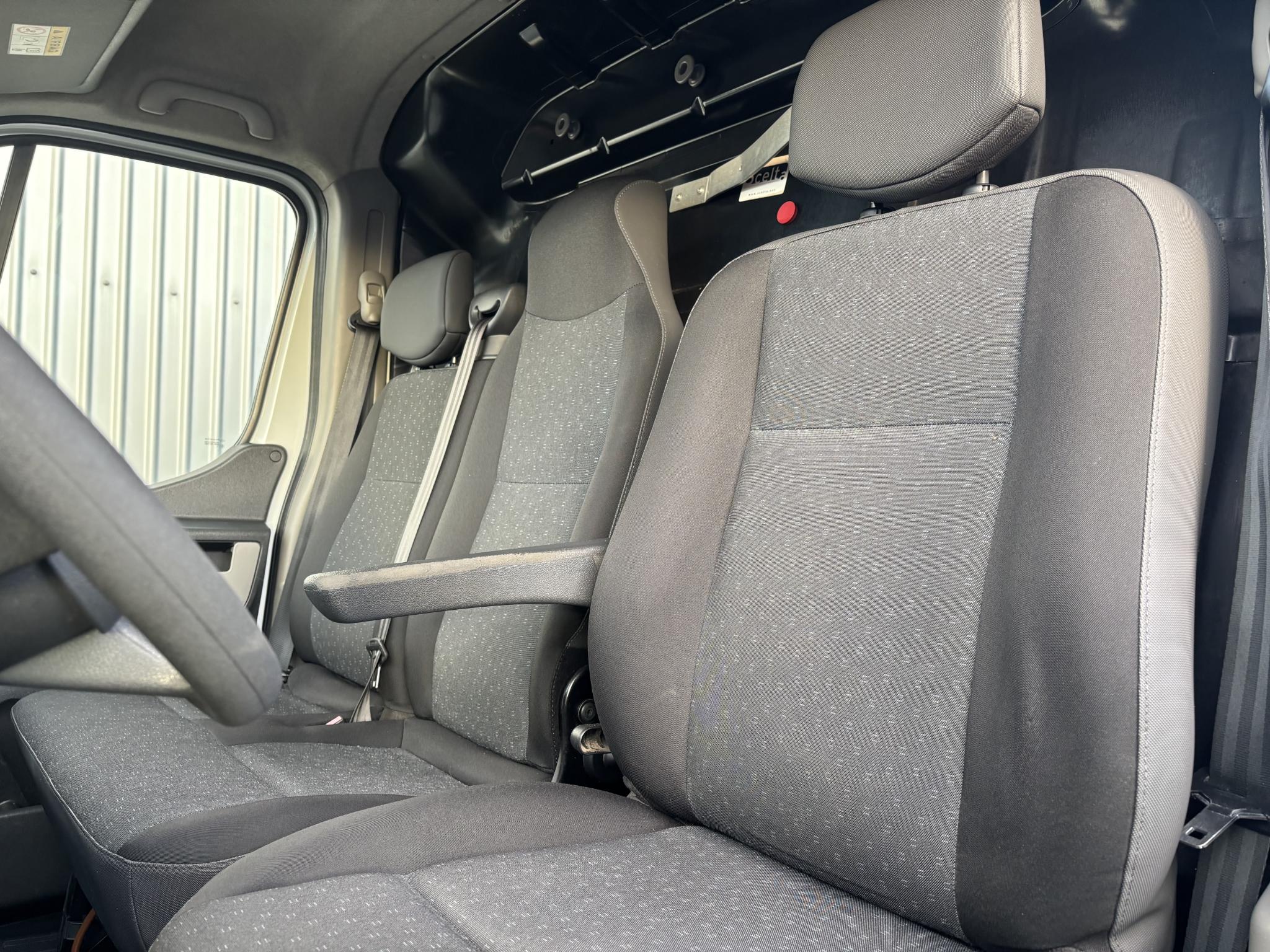 Foto van Opel Movano