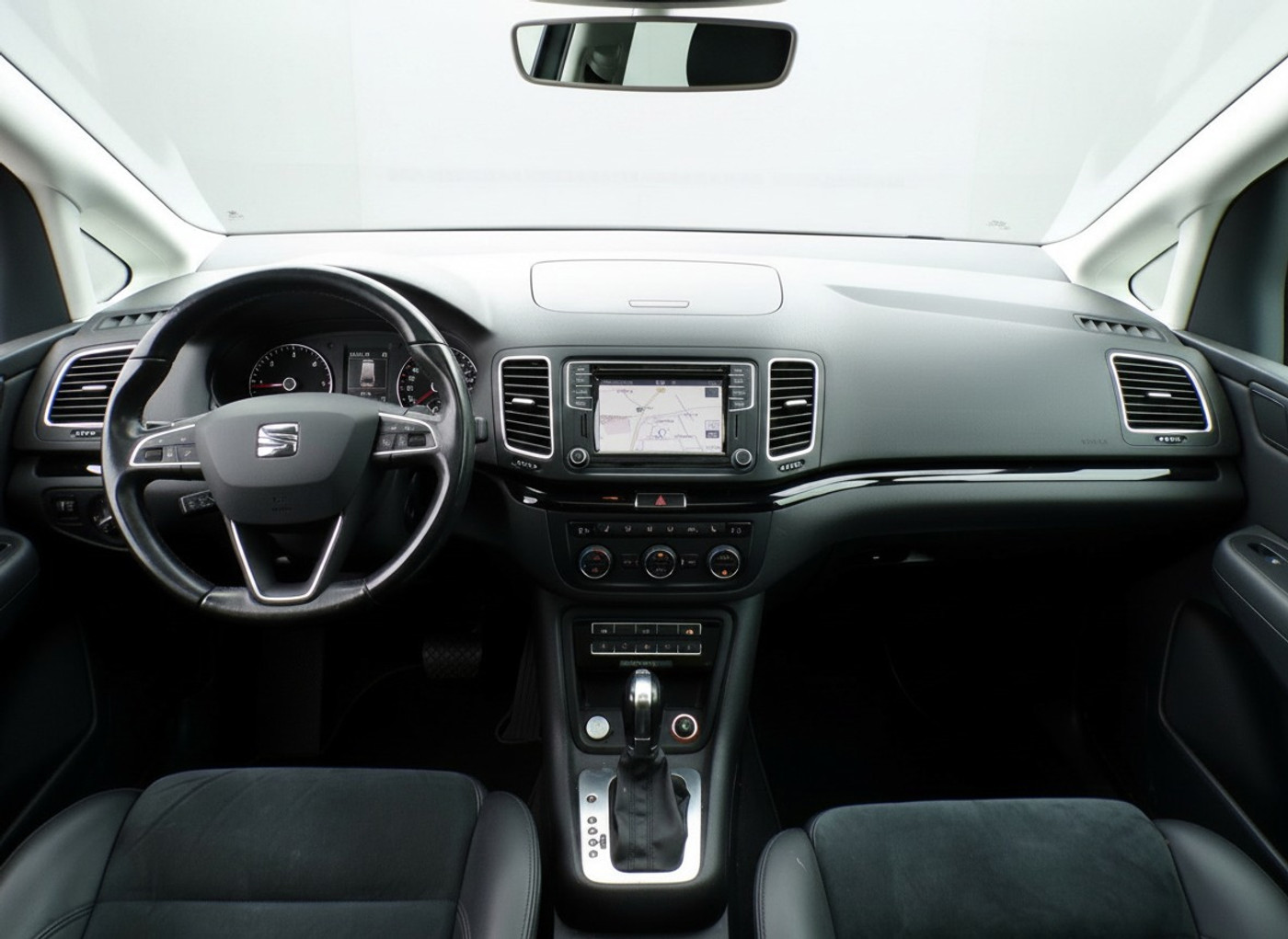 Foto van Seat Alhambra