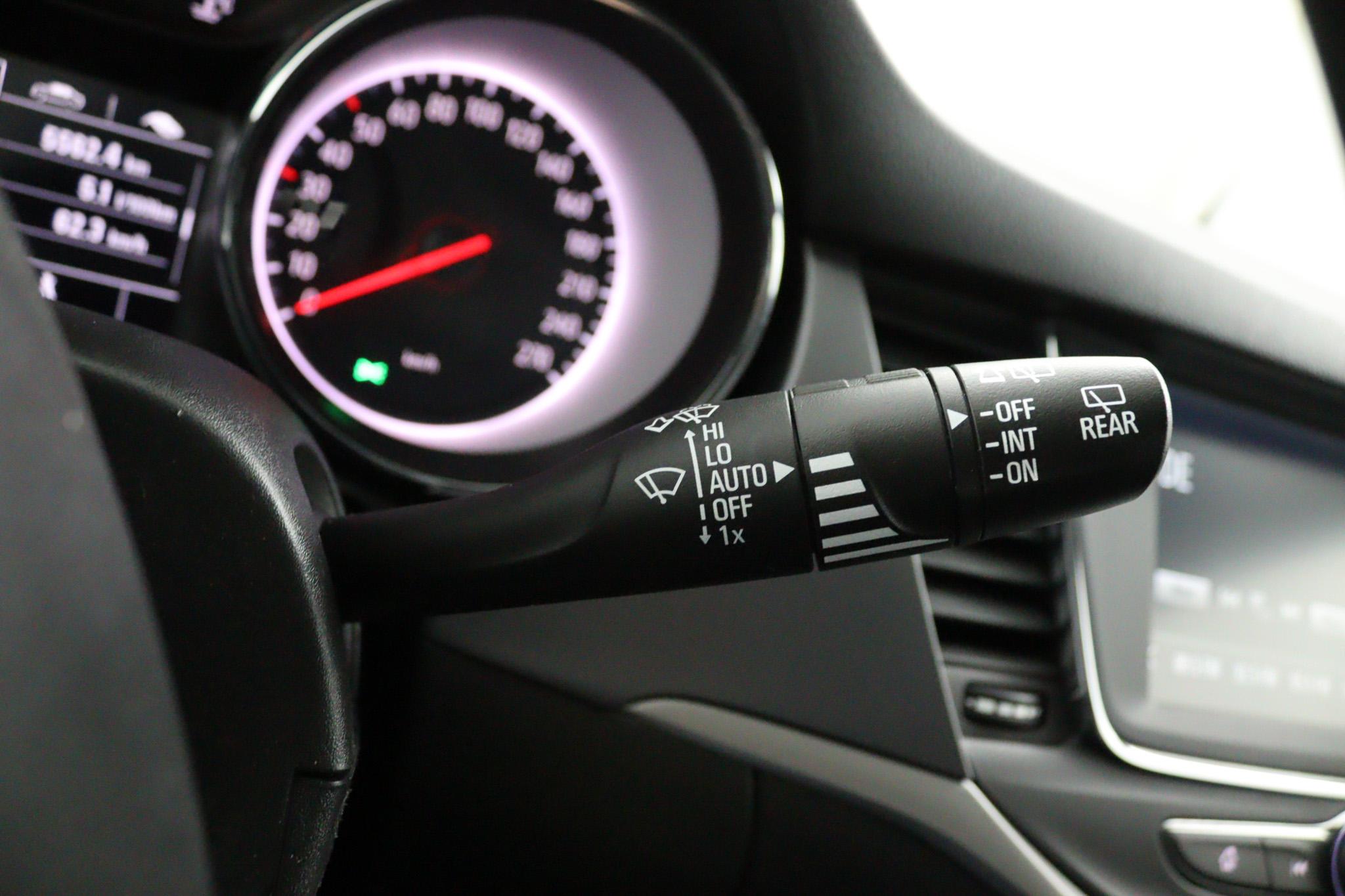 Foto van Opel Astra Sports Tourer
