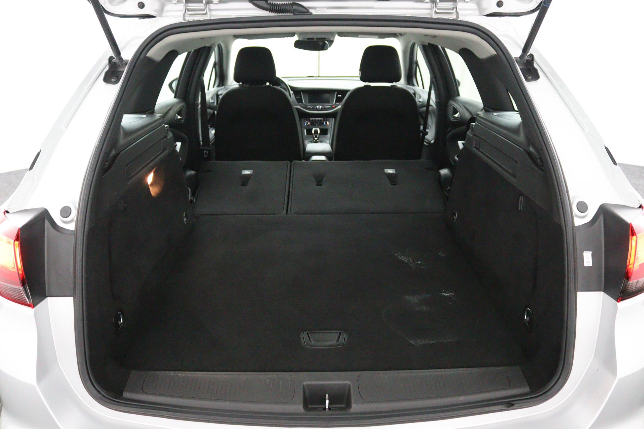 Foto van Opel Astra Sports Tourer