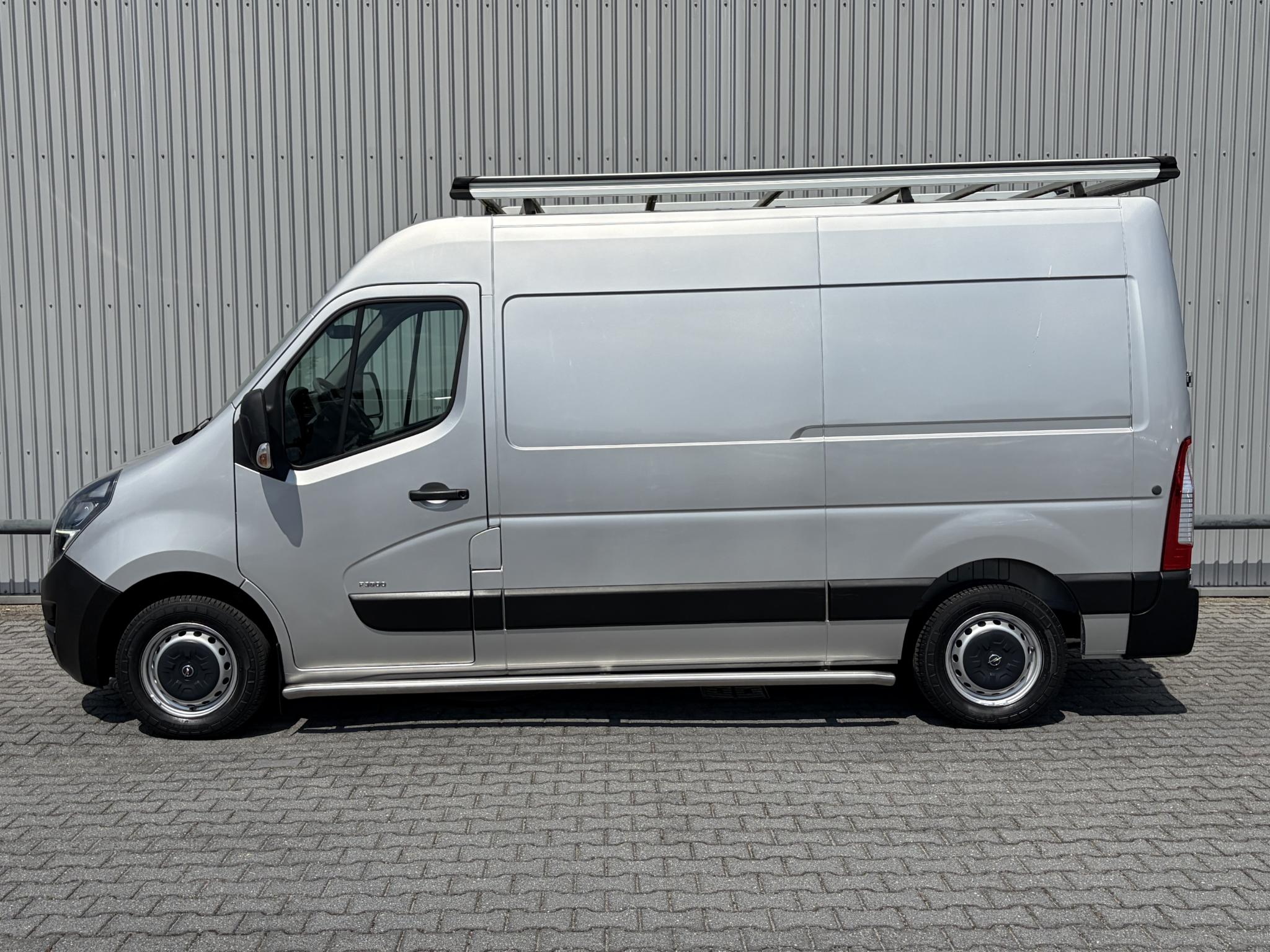 Foto van Opel Movano