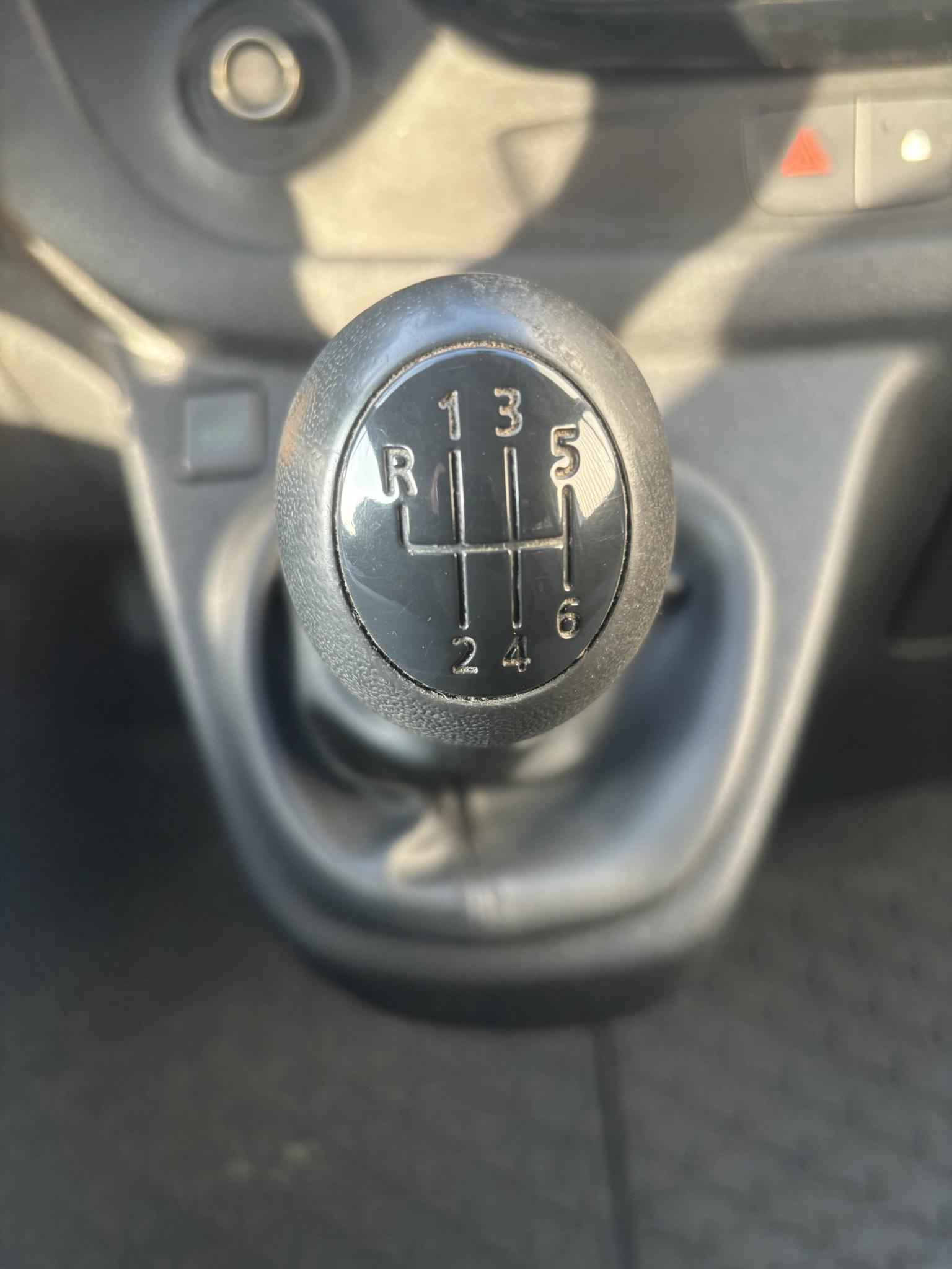 Foto van Opel Vivaro