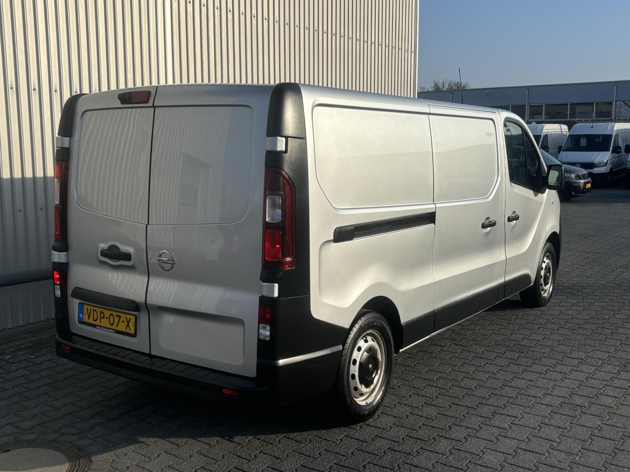 Foto van Opel Vivaro