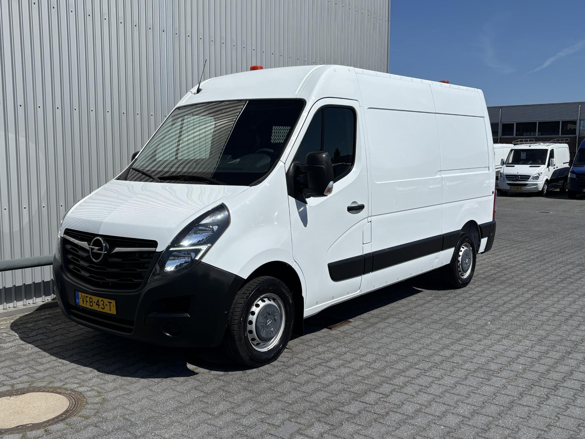 Foto van Opel Movano
