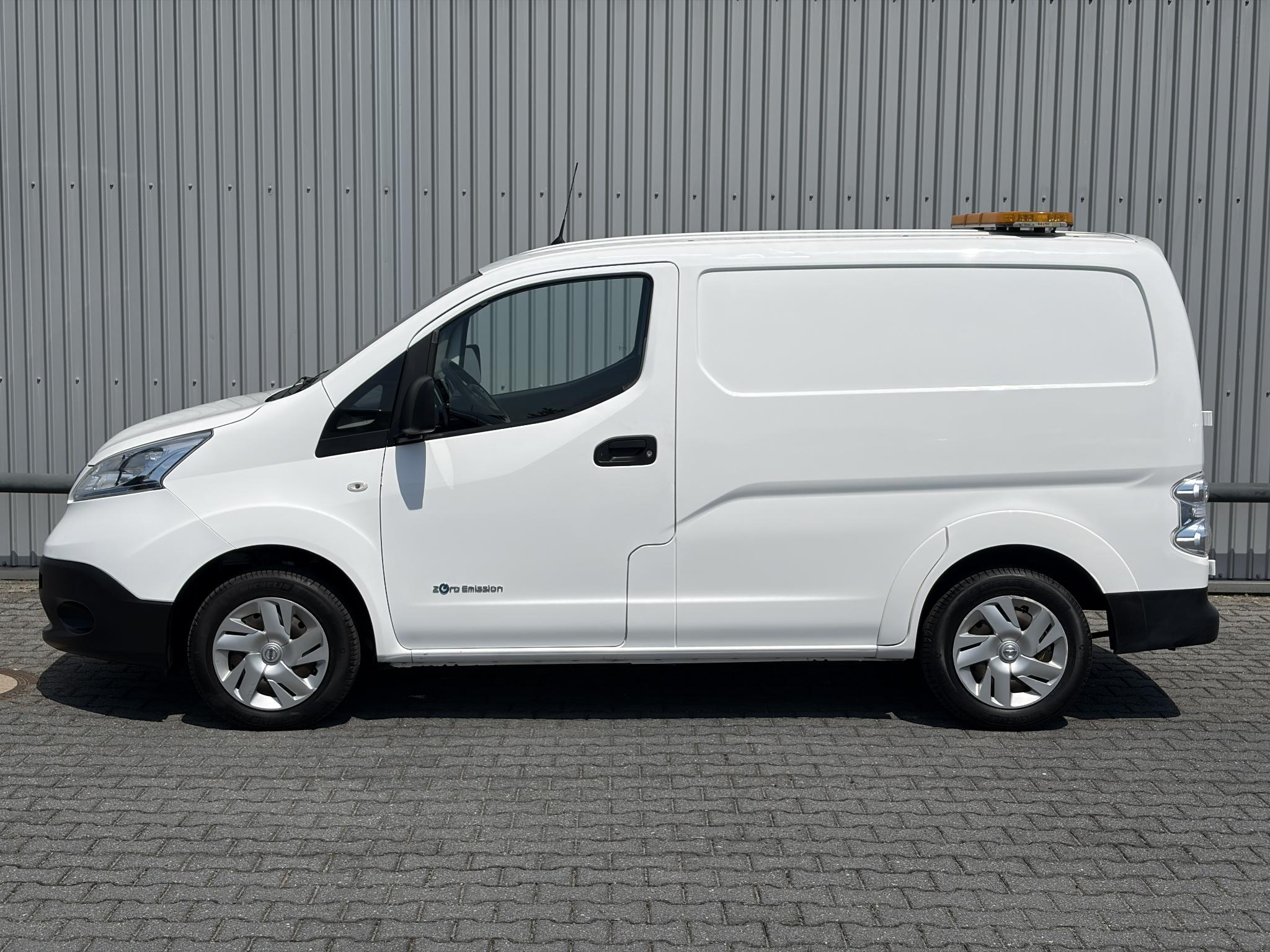 Foto van Nissan Nissan E-nv200