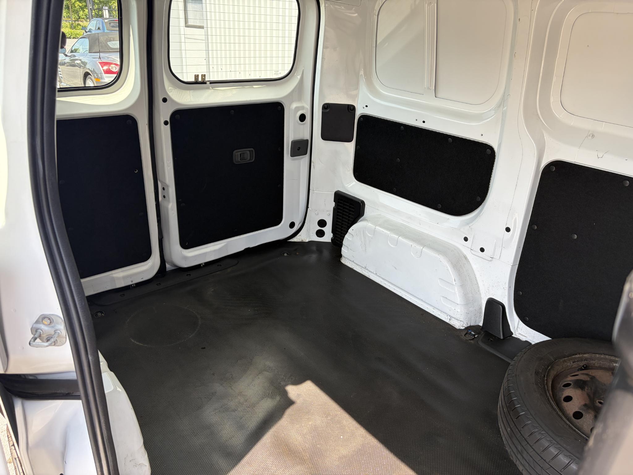 Foto van Nissan Nissan E-nv200