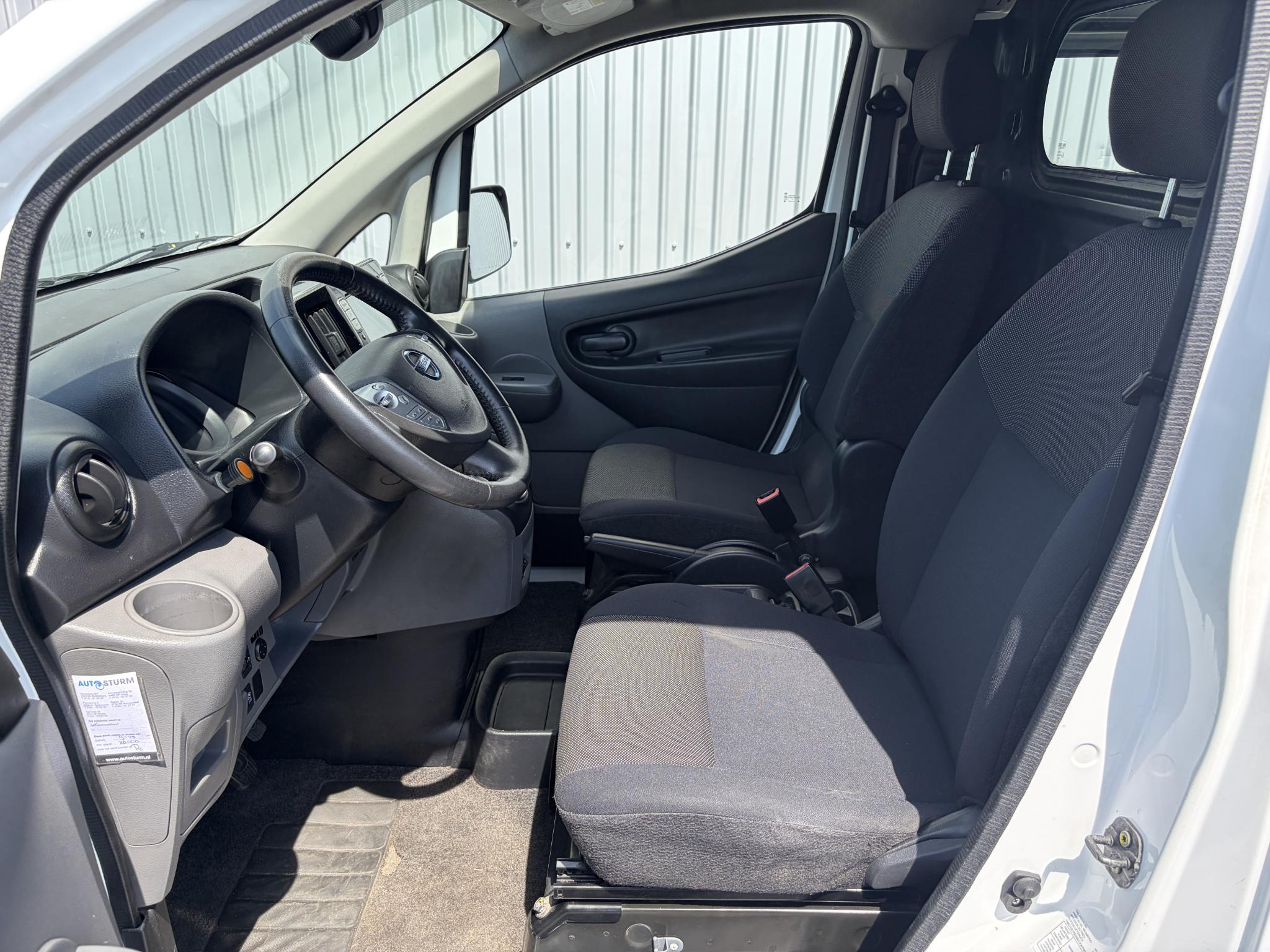 Foto van Nissan Nissan E-nv200