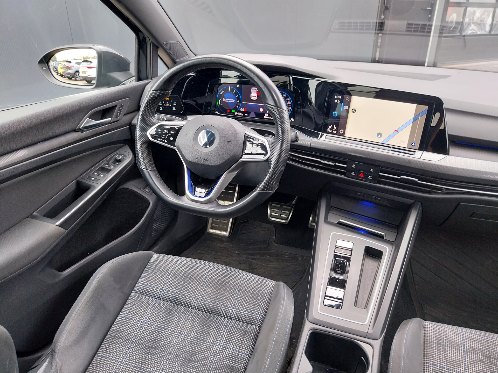 Foto van Volkswagen Golf GTE