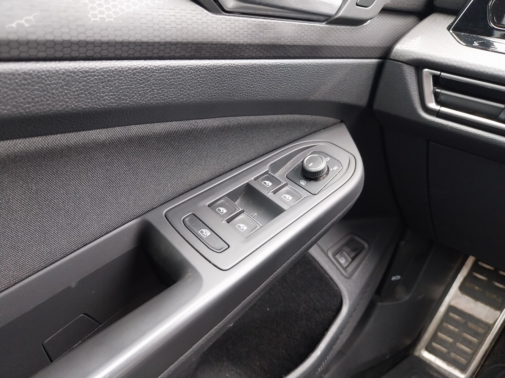 Foto van Volkswagen Golf GTE