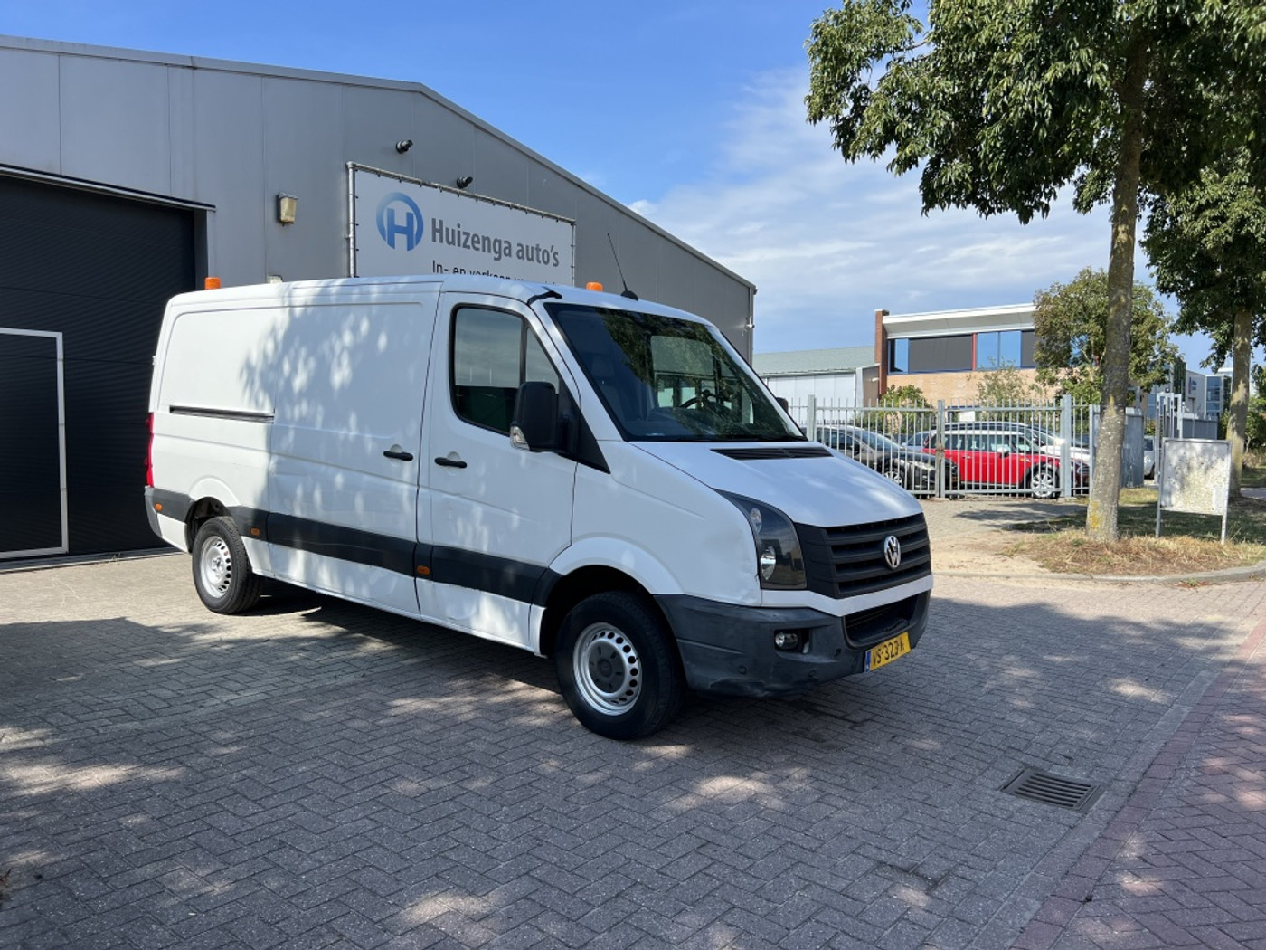 Volkswagen Crafter 2.0 TDI L2H1 |AIRCO |Laadklep |LEES adv 2015 - voorkant