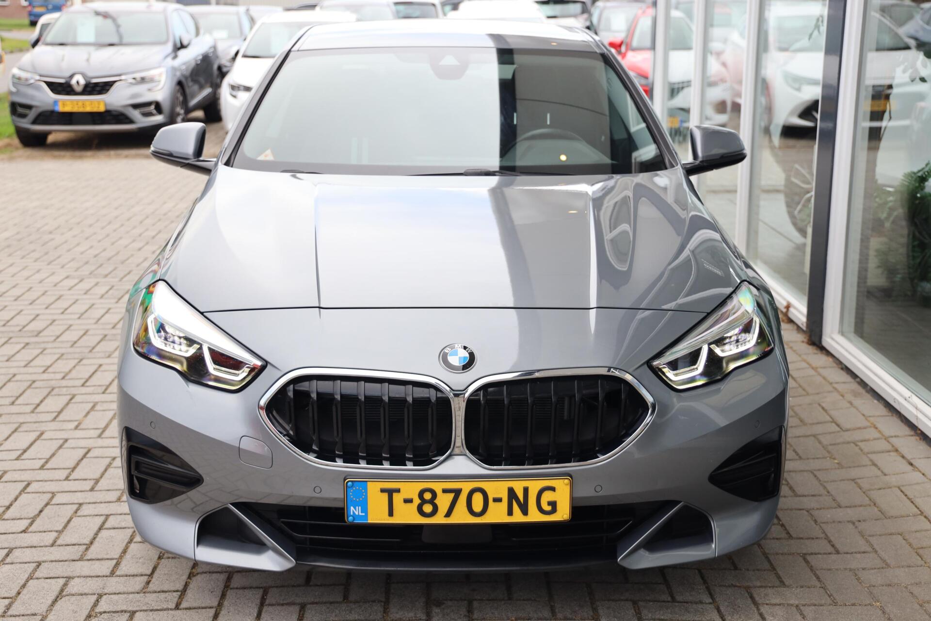 Foto van BMW 218i