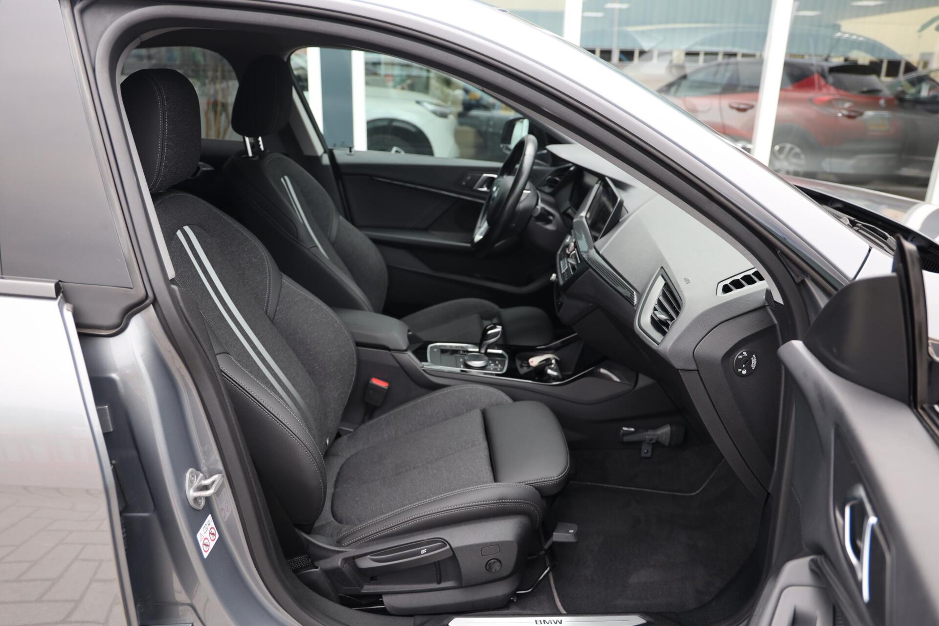 Foto van BMW 218i