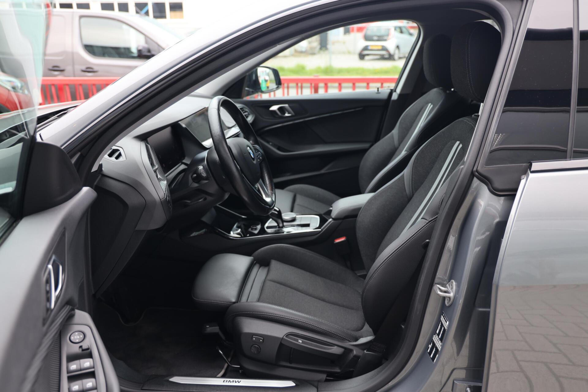 Foto van BMW 218i
