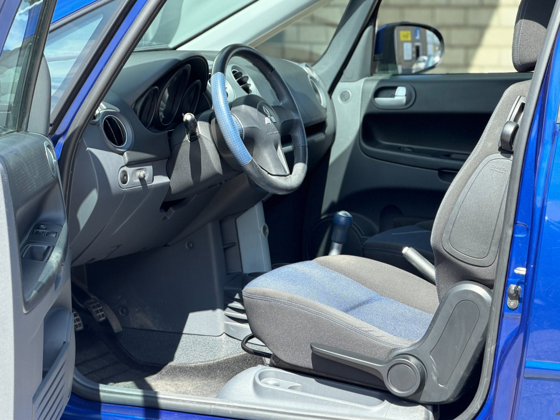 Foto van Mitsubishi Mitsubishi Colt