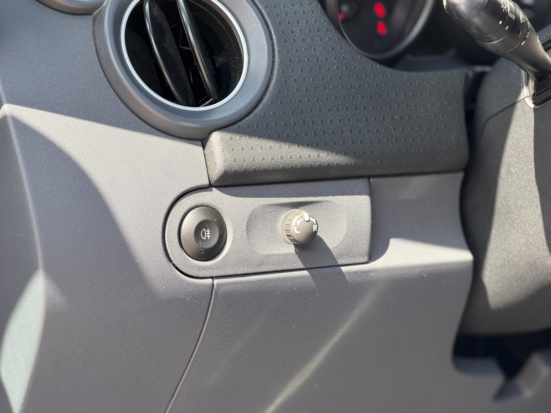 Foto van Mitsubishi Mitsubishi Colt