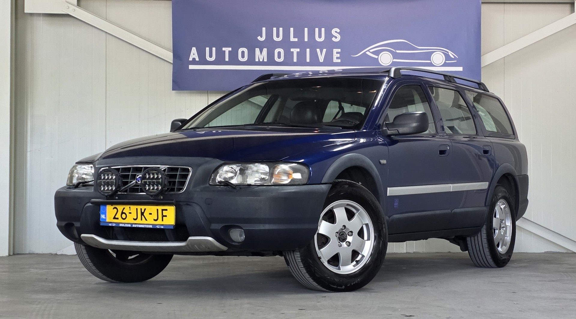 Volvo V70 2.4 T Geartronic OceanRace 7P Schuif/Opendak Leer Nieuwe APK! 2002 - voorkant