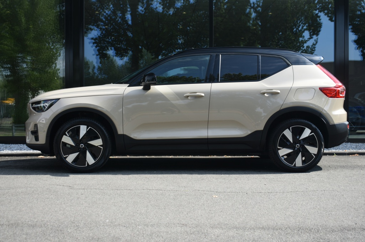 Foto van Volvo Ex40