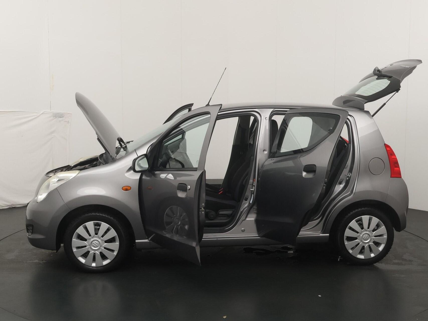 Foto van Suzuki Alto