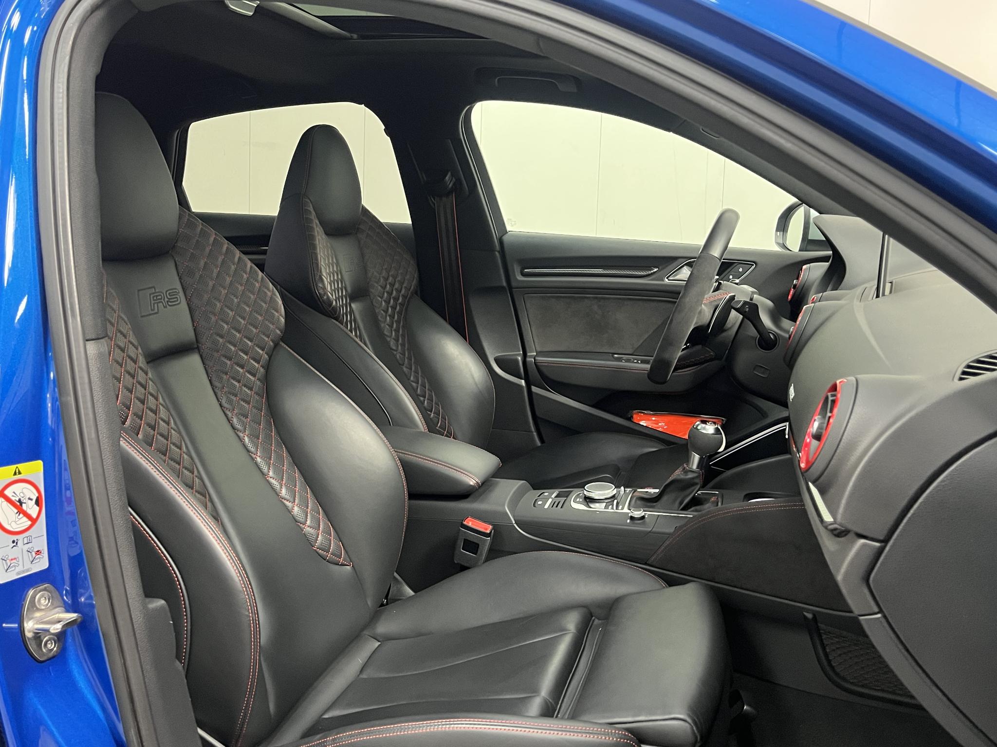 Foto van Audi RS 3 Limousine