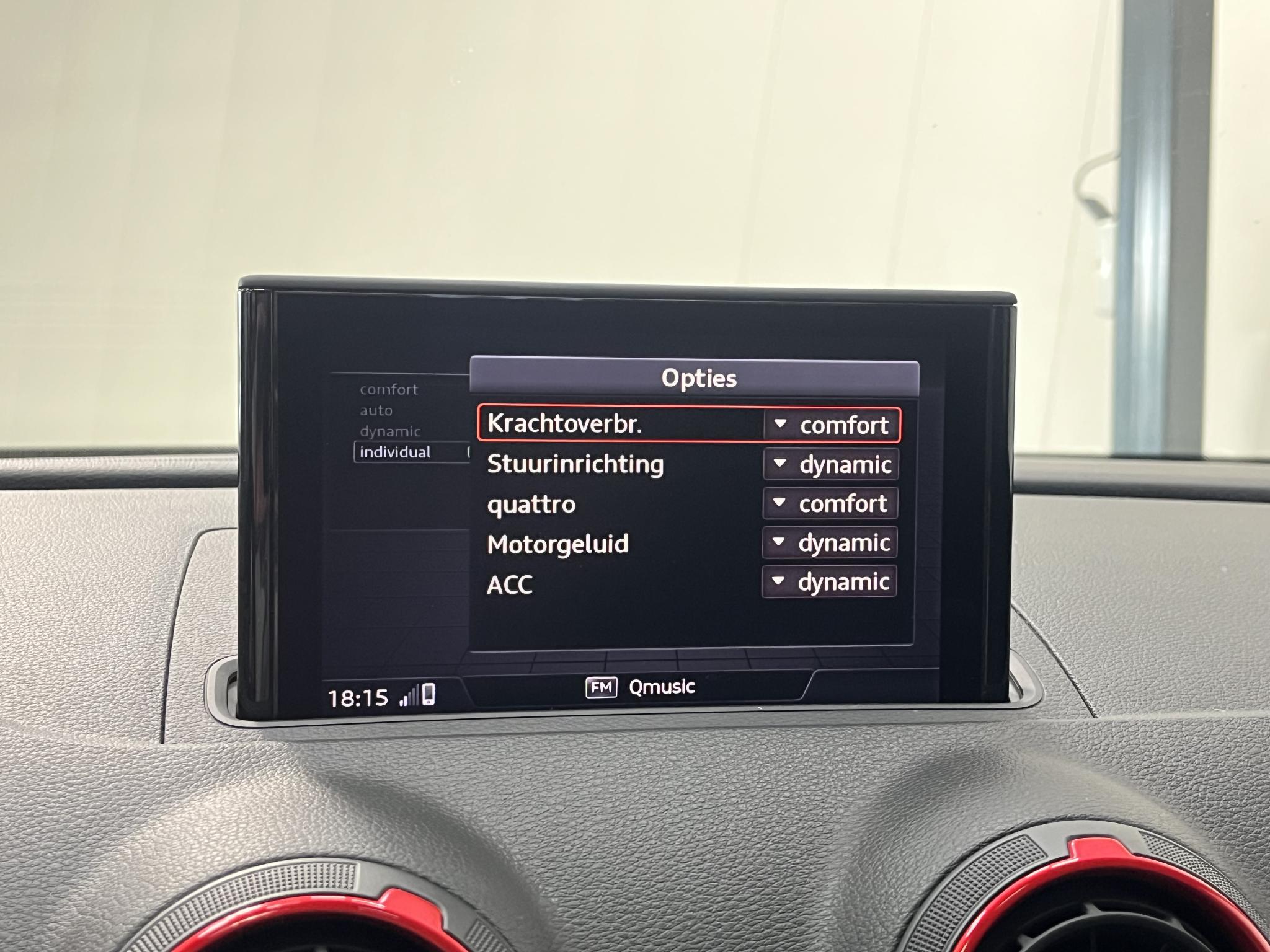 Foto van Audi RS 3 Limousine