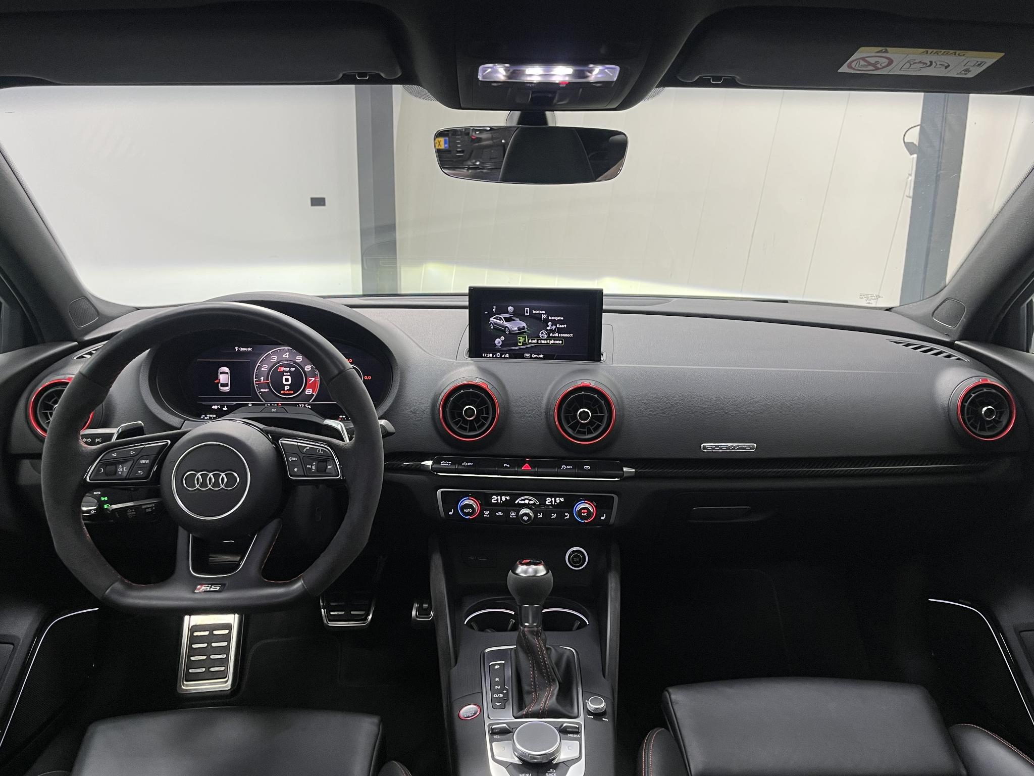 Foto van Audi RS 3 Limousine