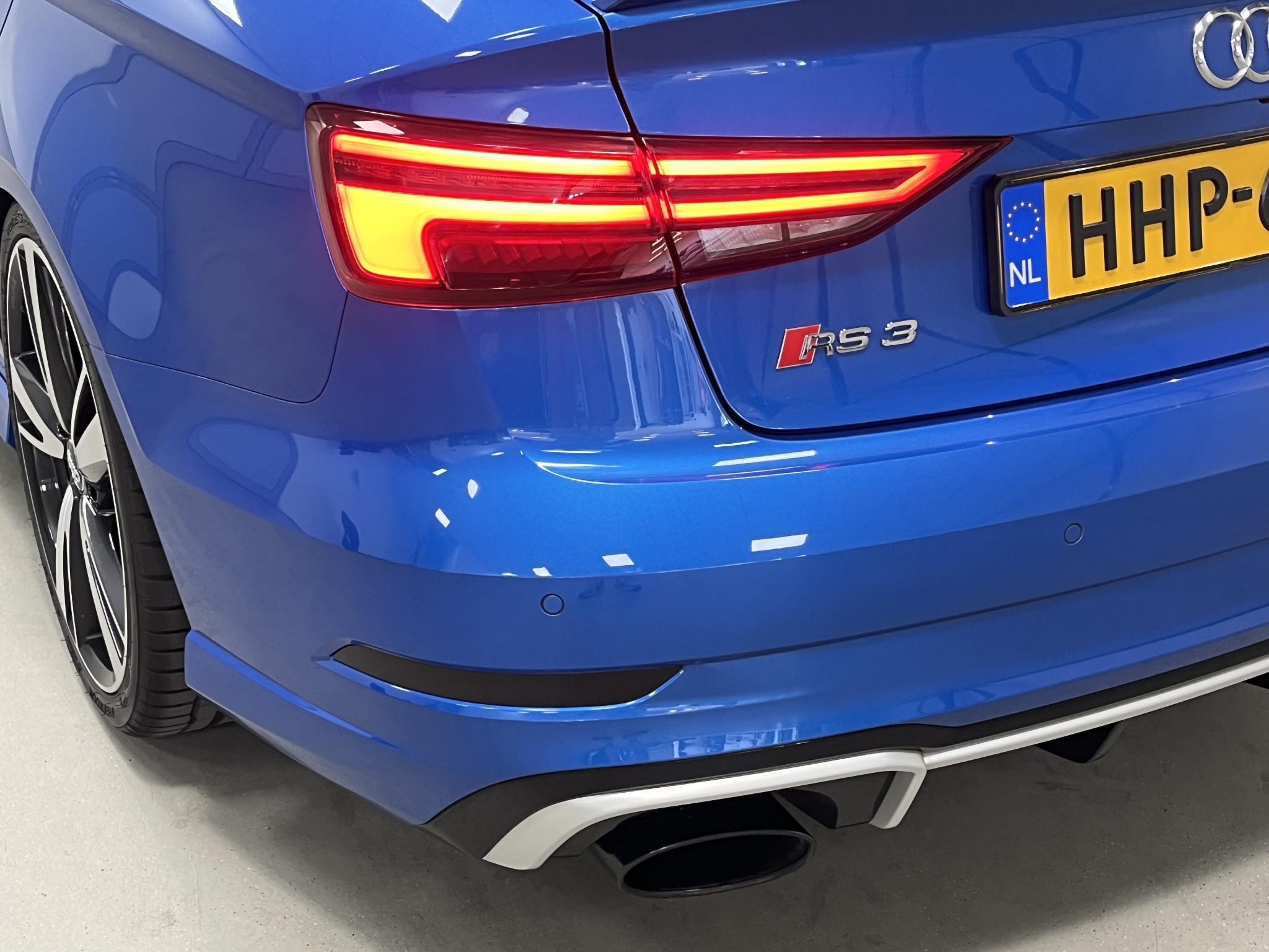 Foto van Audi RS 3 Limousine