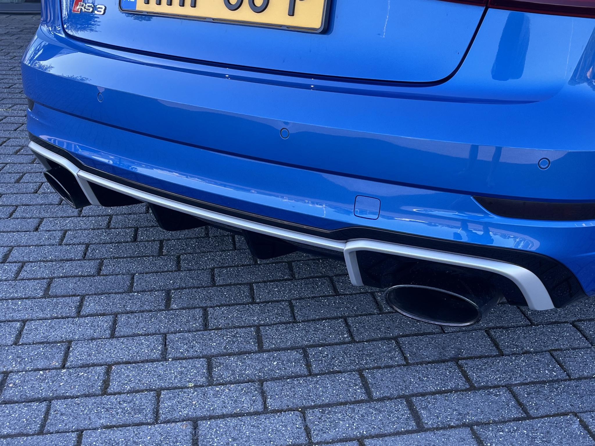 Foto van Audi RS 3 Limousine