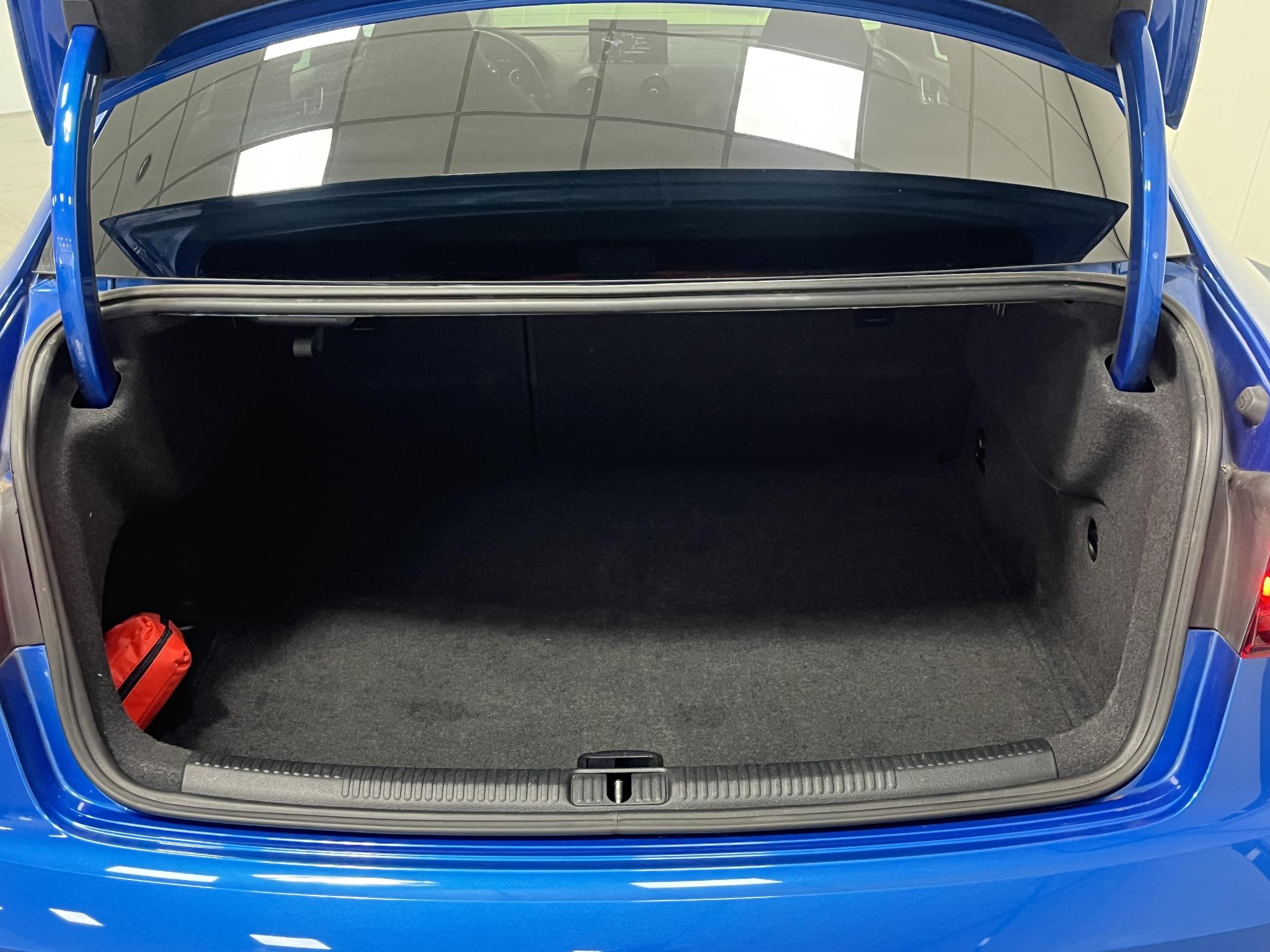 Foto van Audi RS 3 Limousine