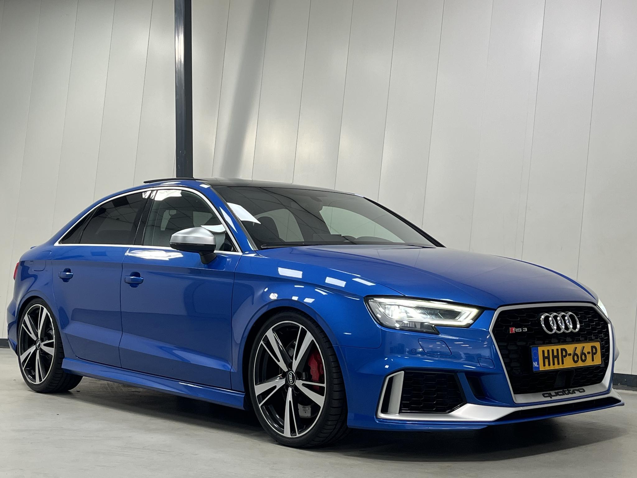 Foto van Audi RS 3 Limousine