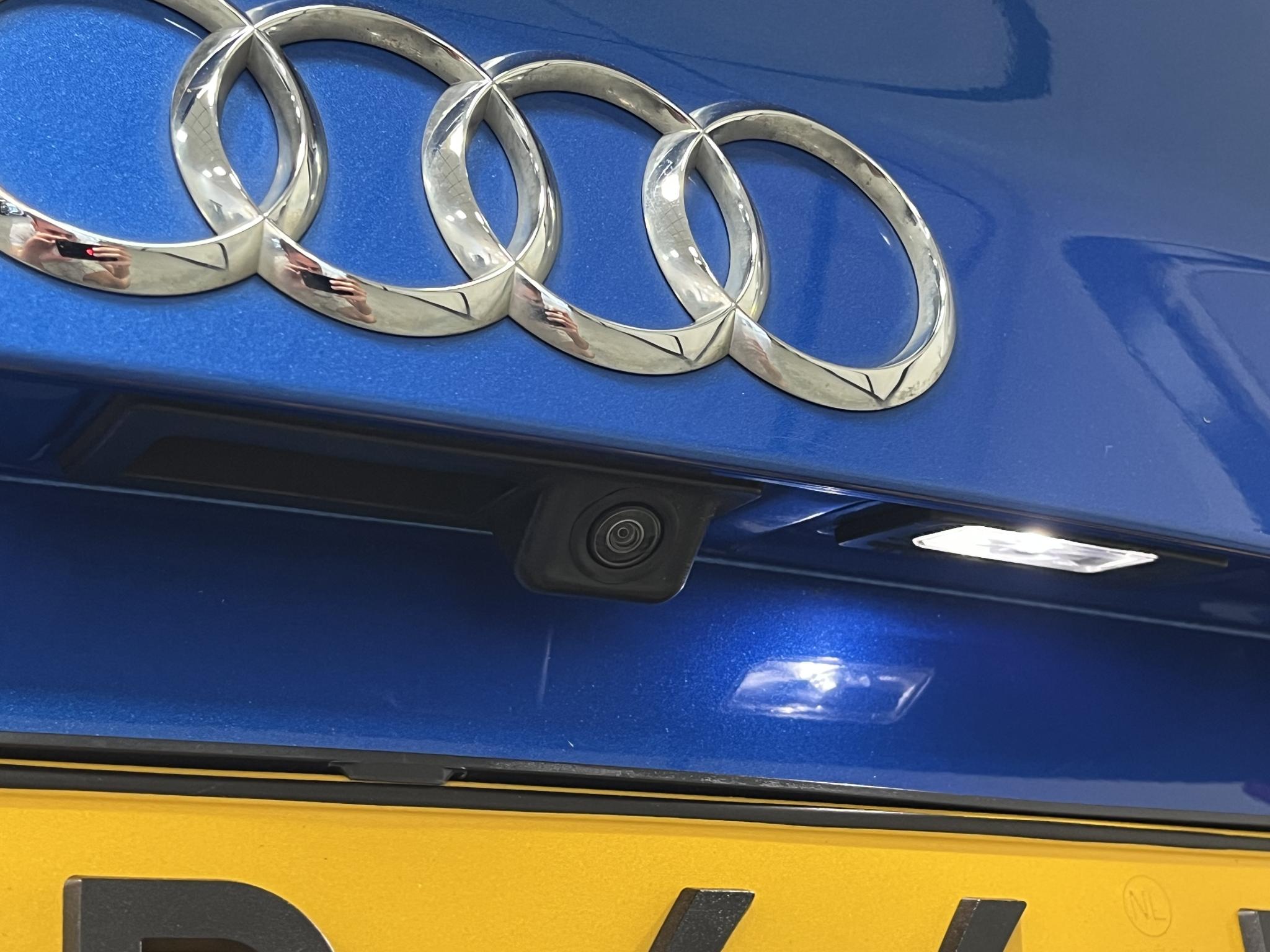 Foto van Audi RS 3 Limousine