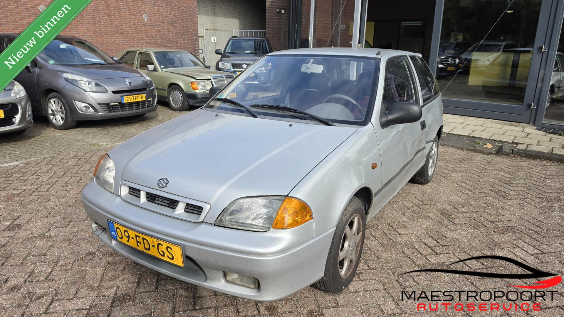 Suzuki Swift 1.3 VS – 2000 – Eerste eigenaar – Airco – €999 2000 - voorkant