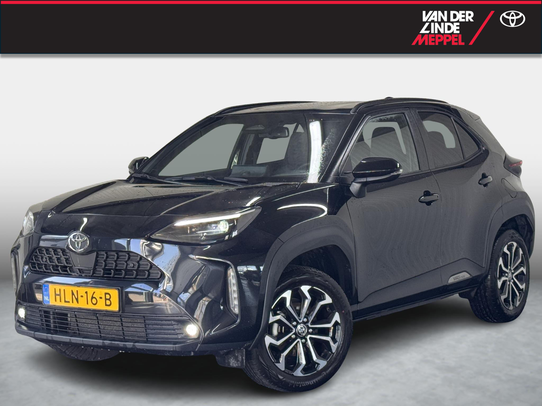 Toyota Yaris 1.5 Hybrid 115 First Edition Comfort Pack 2025 - voorkant