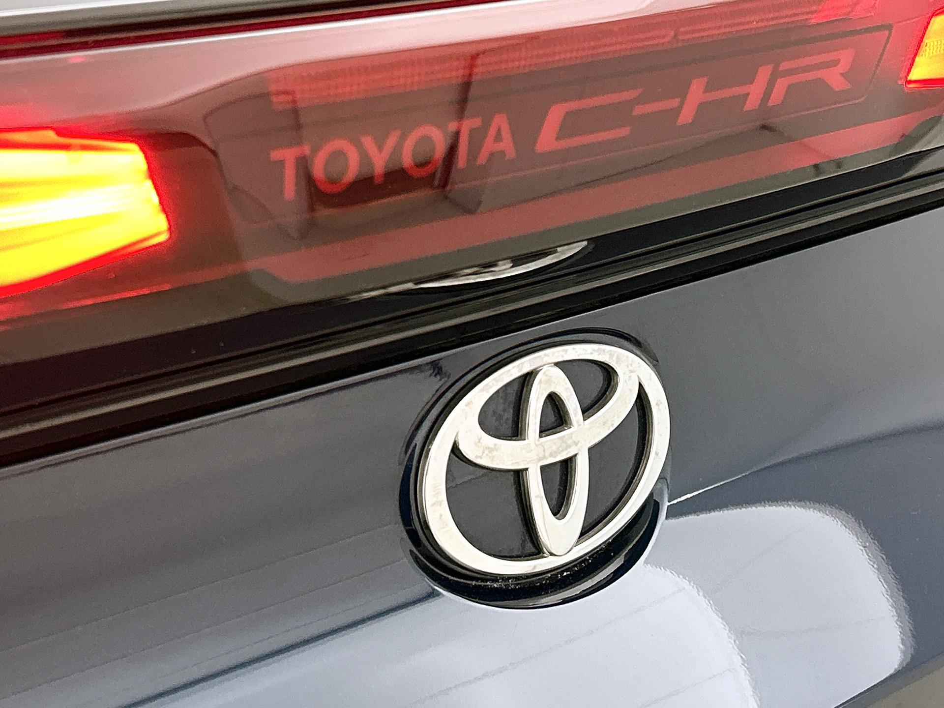 Foto van Toyota Toyota C-hr