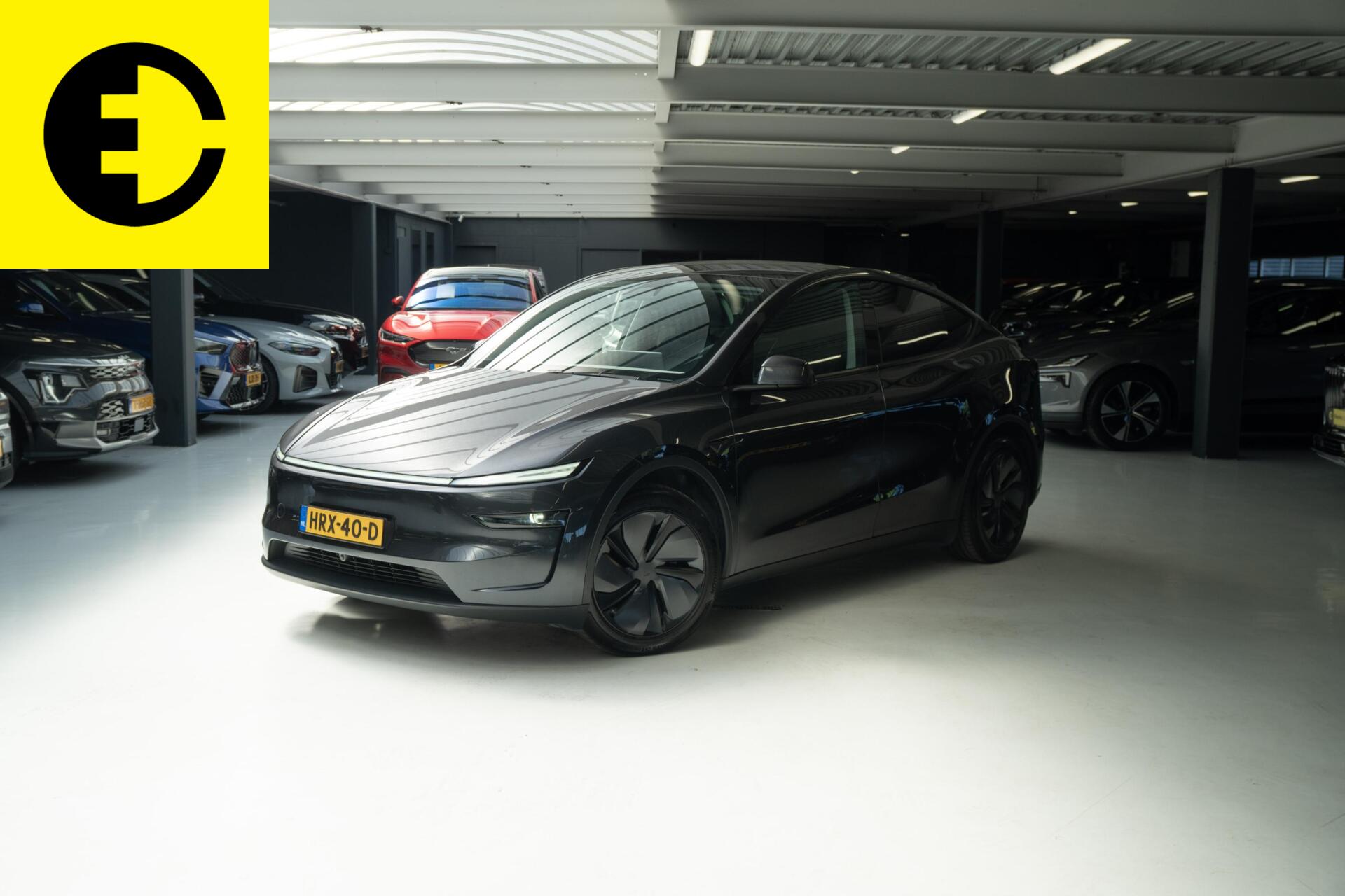 Tesla Model Y Premium Long Range AWD 75 kWh | Juniper | HW4 2025 - voorkant