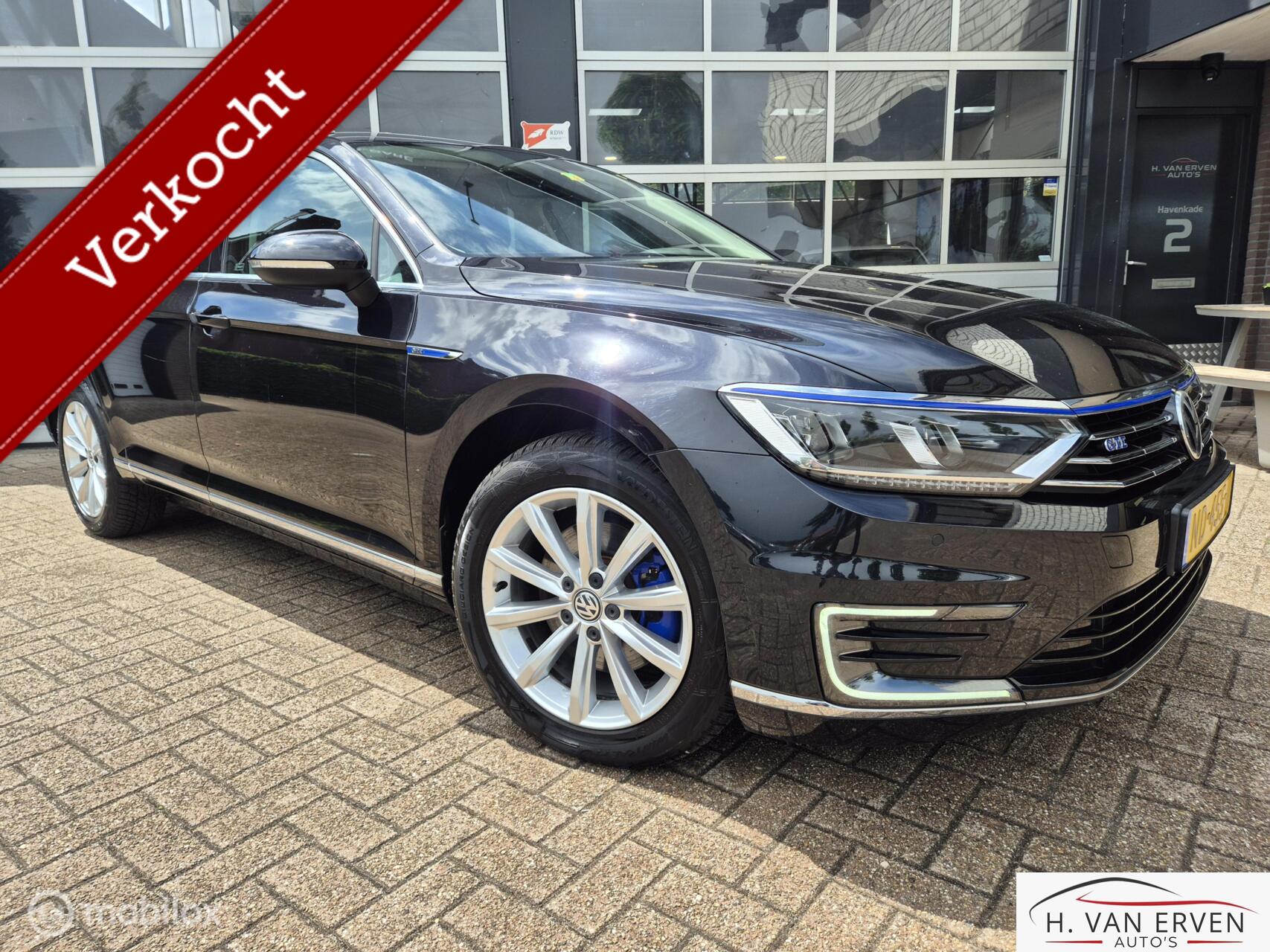 Volkswagen Passat 1.4 TSI GTE Connected Series 2016 - voorkant