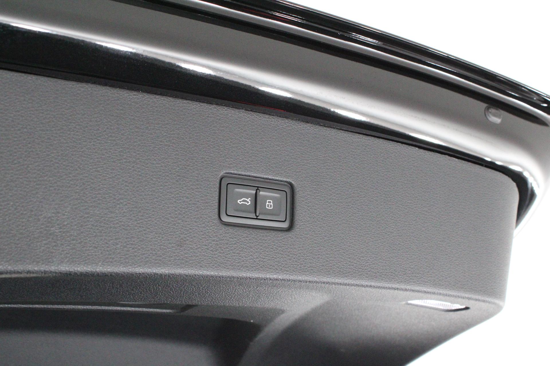 Foto van Audi Sq8