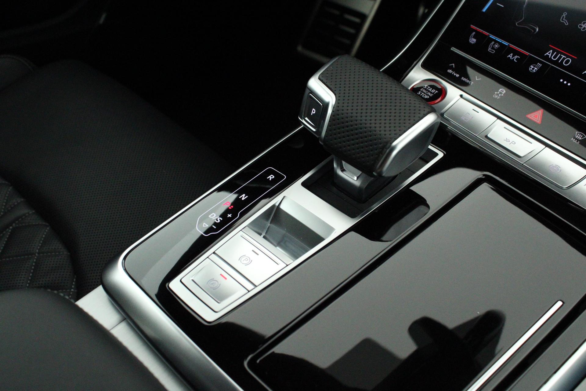Foto van Audi Sq8