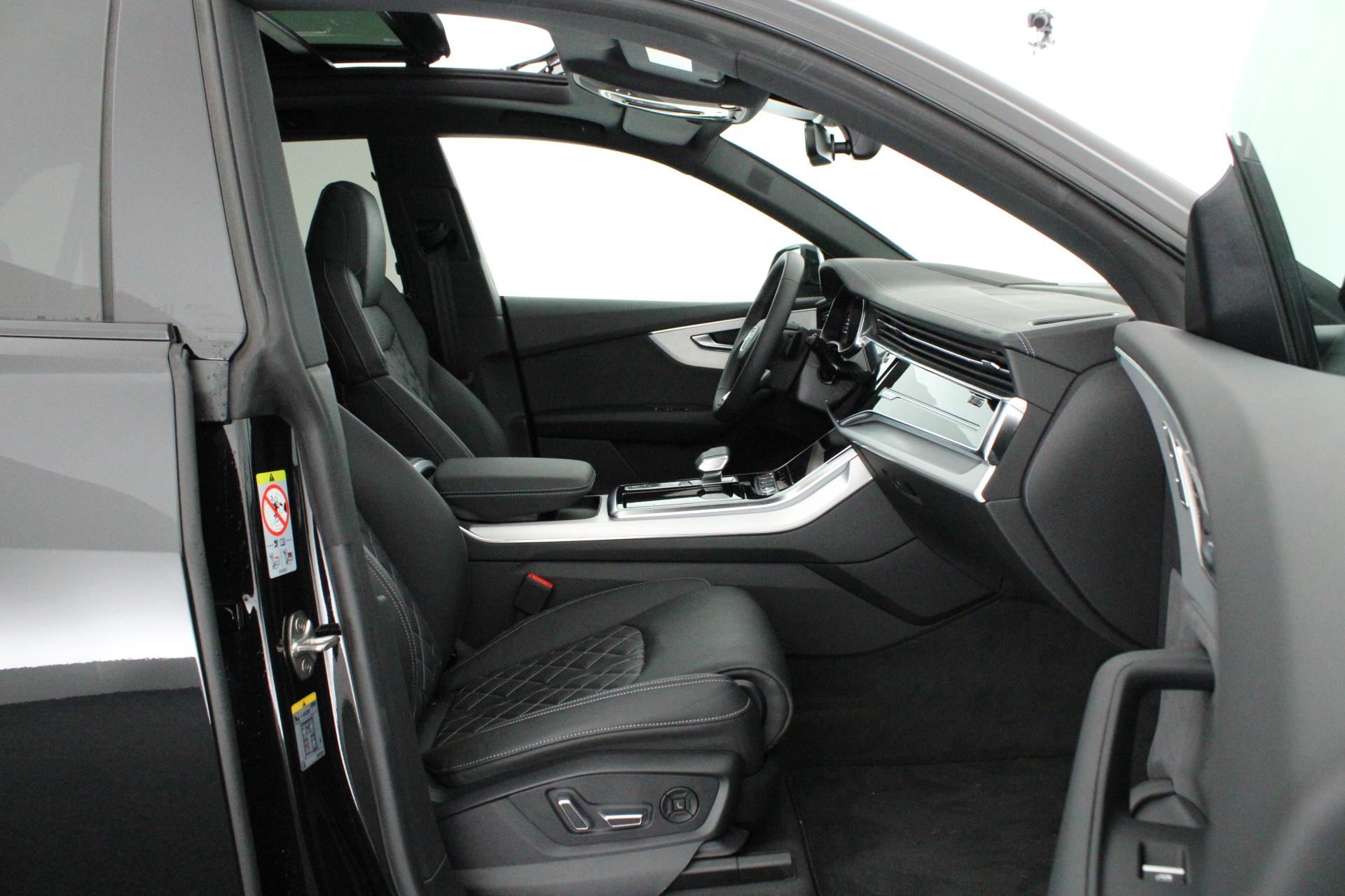 Foto van Audi Sq8