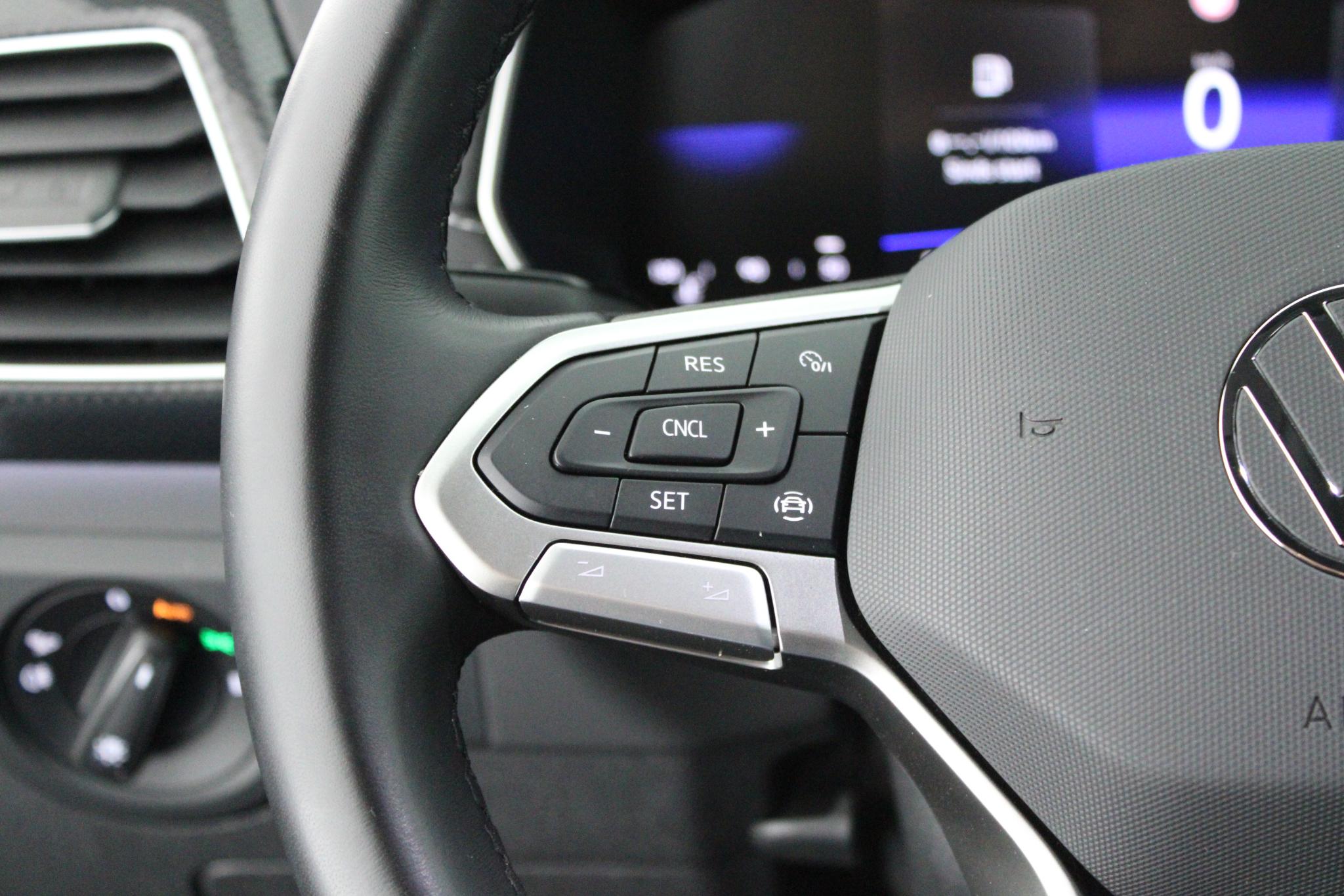 Foto van Volkswagen T-cross
